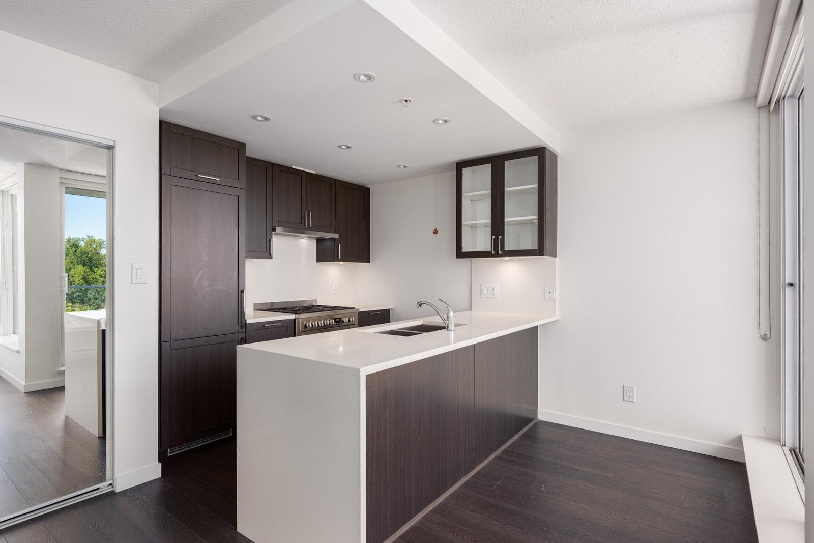 809 - 5665 Boundary Road, Vancouver, V5R 0E4 — photo 3