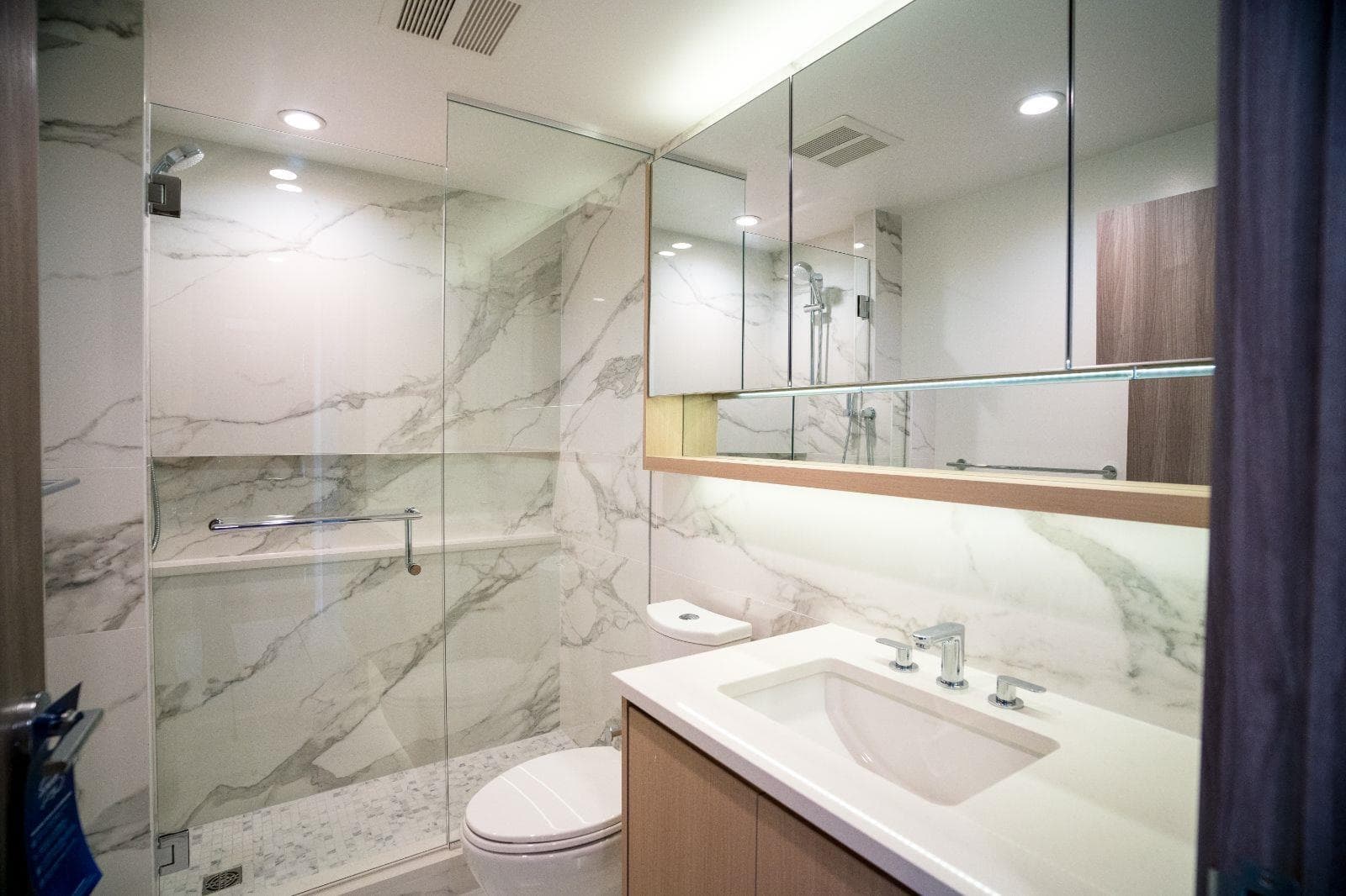 1302 - 13778 100 Avenue, Surrey, V3T 0V3 — photo 2