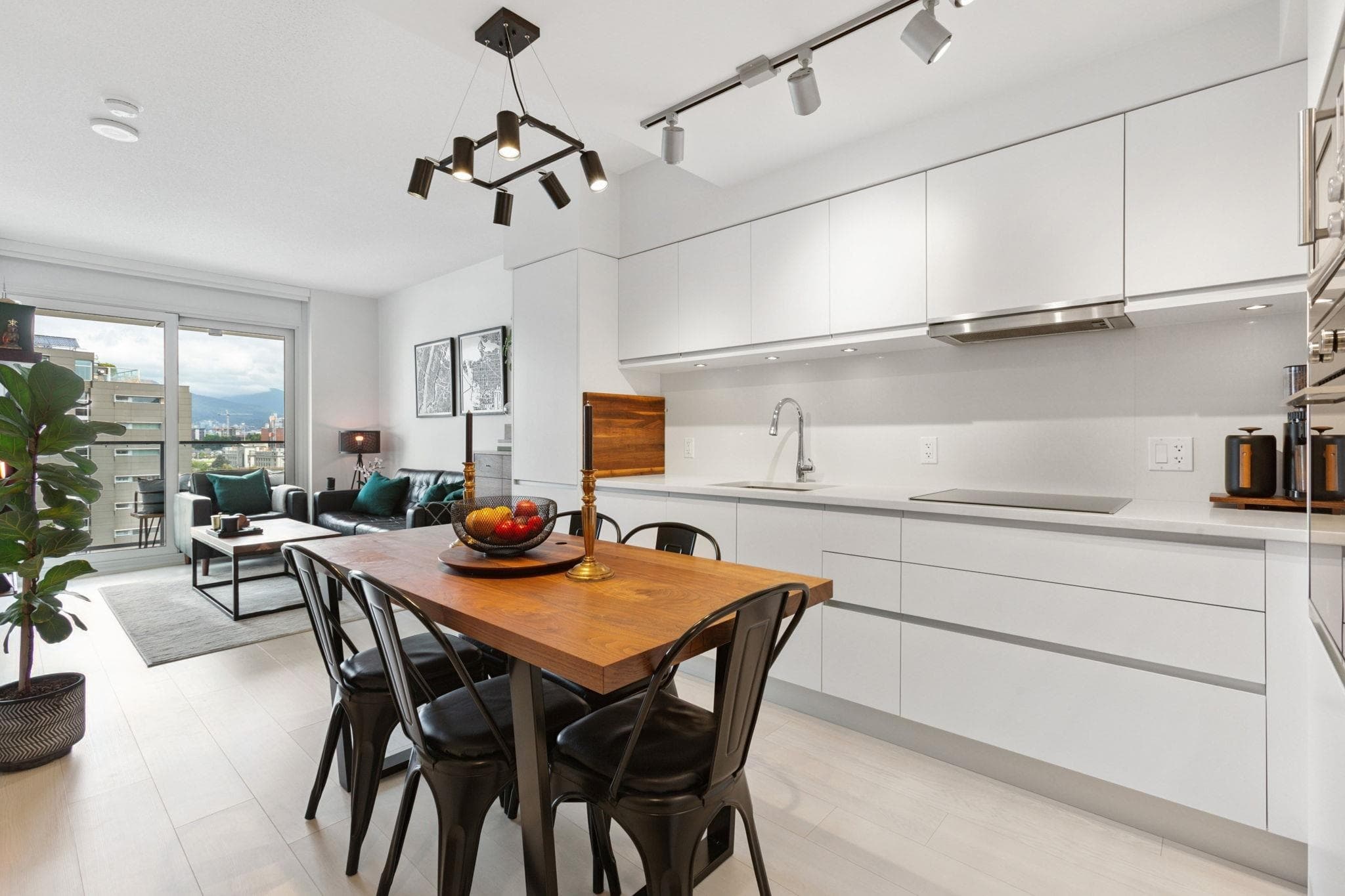 904 - 180 E 2nd Avenue, Vancouver, V5T 0K4 — photo 1