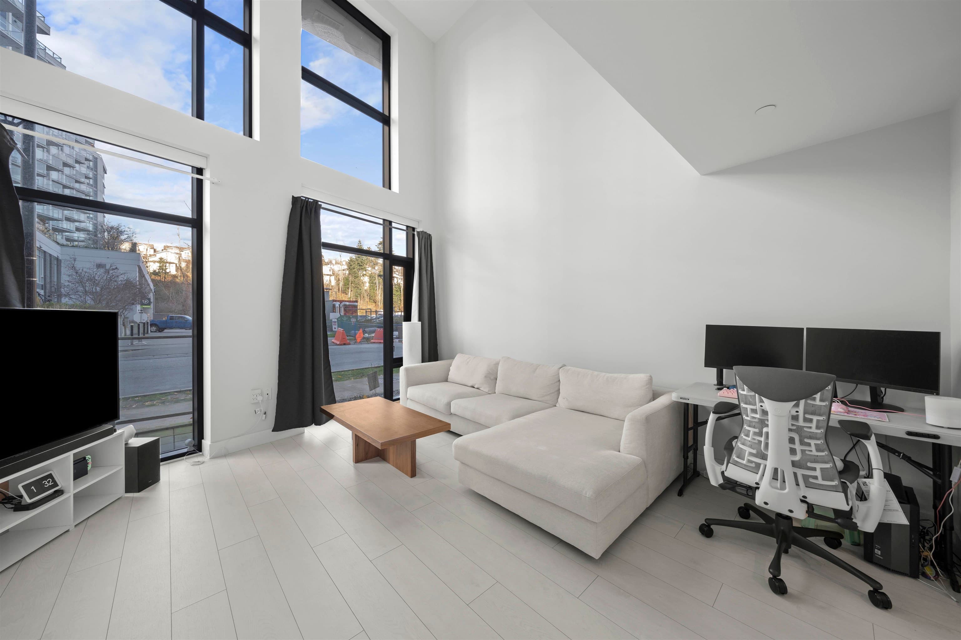 3542 Sawmill Crescent, Vancouver, V5S 0J8 — photo 2
