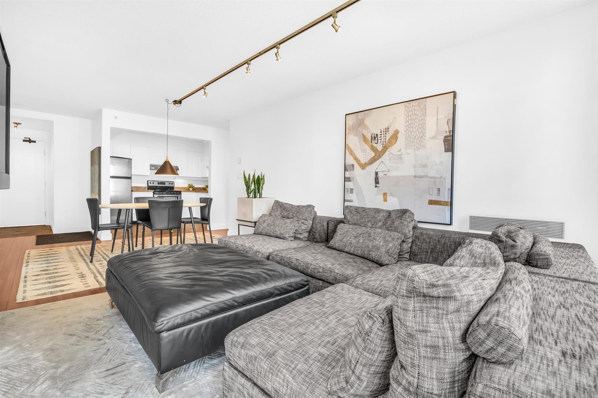 807 - 950 Cambie Street, Vancouver, V6B 5X5 — photo 3