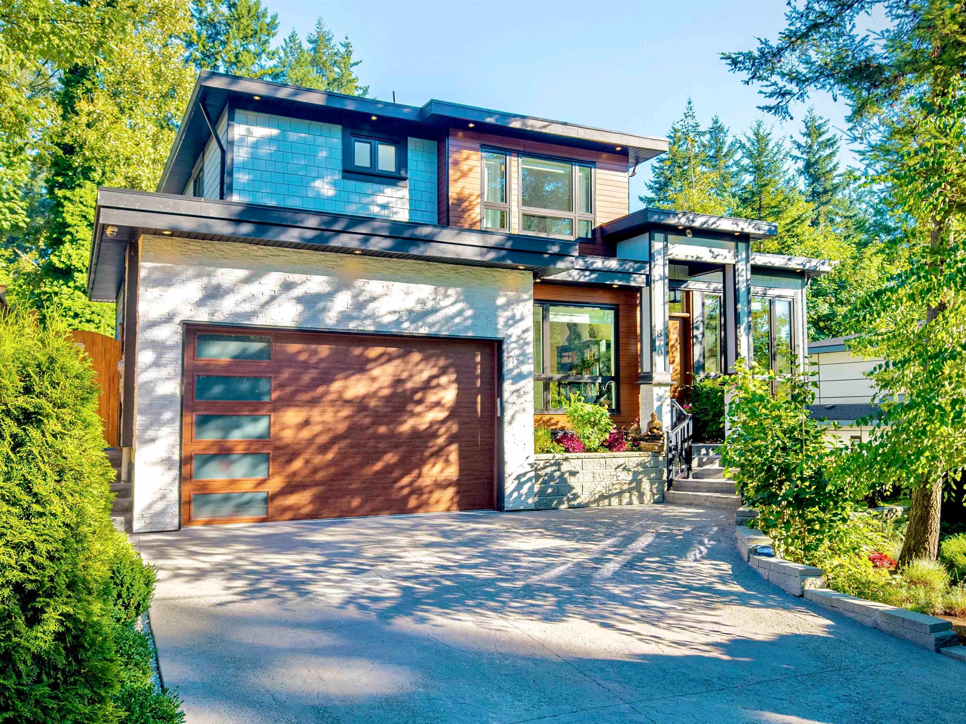 870 Browning Place, North Vancouver — sold