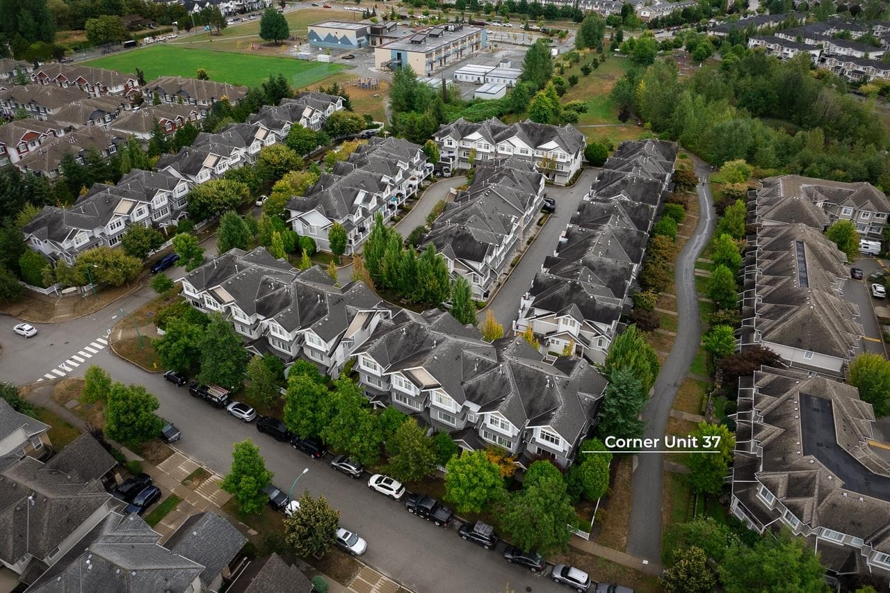 37 - 19330 69 Avenue, Surrey, V4N 0Z2 — photo 1