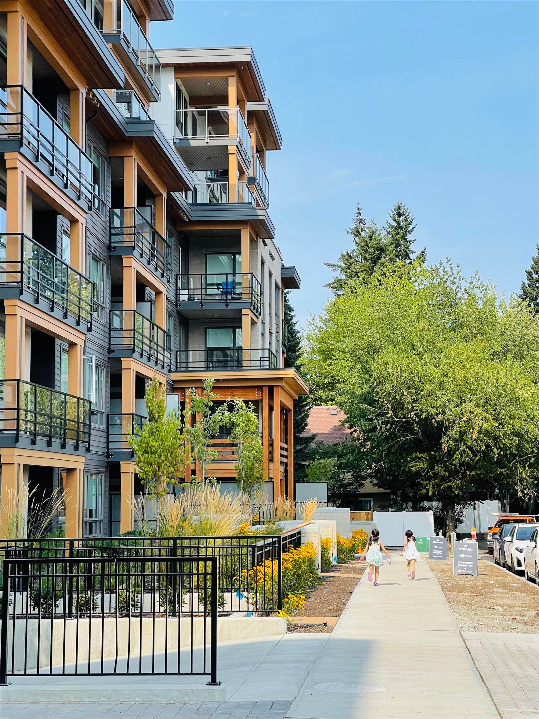 601 - 741 Anskar Court, Coquitlam, V3J 0N3 — photo 2