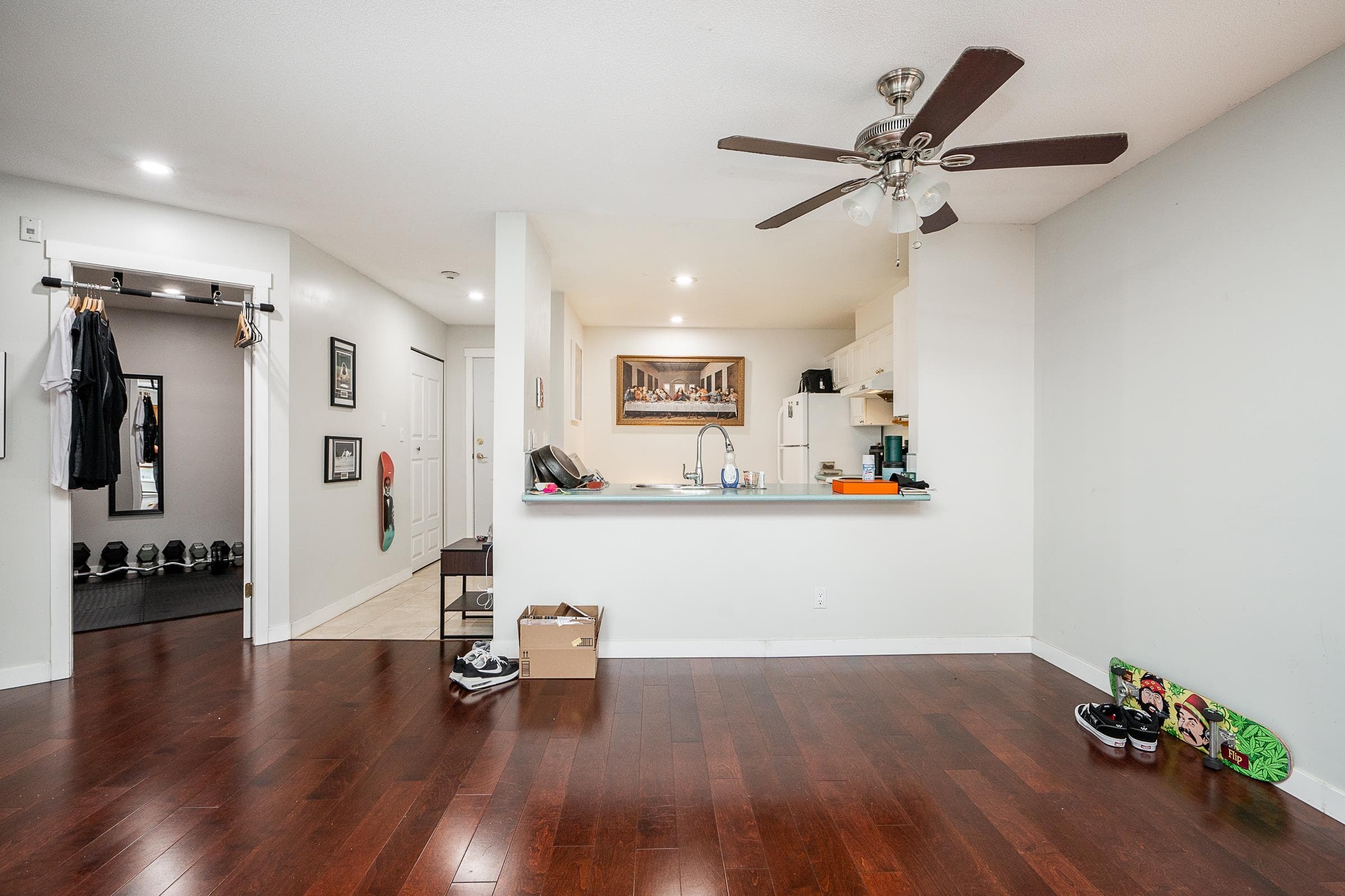 303 - 15140 108 Avenue, Surrey, V3R 0T9 — photo 2