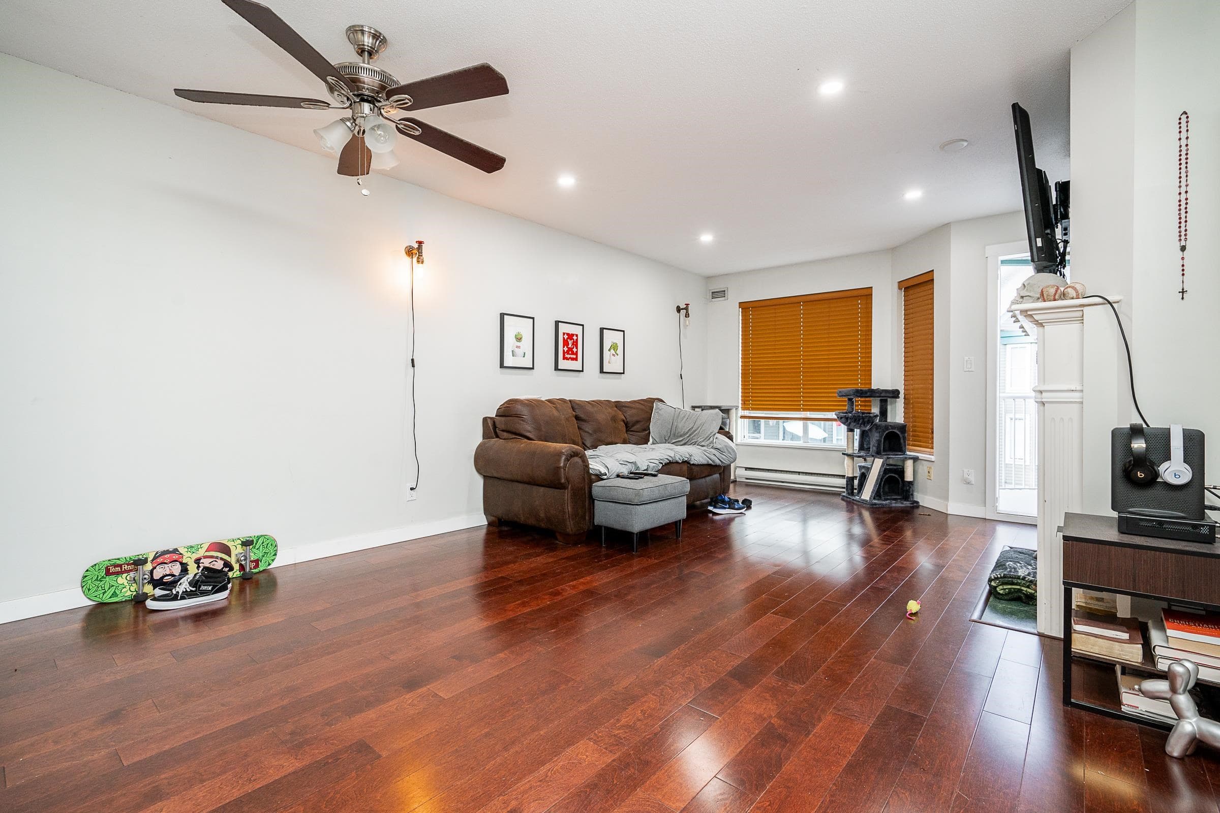 303 - 15140 108 Avenue, Surrey, V3R 0T9 — photo 3