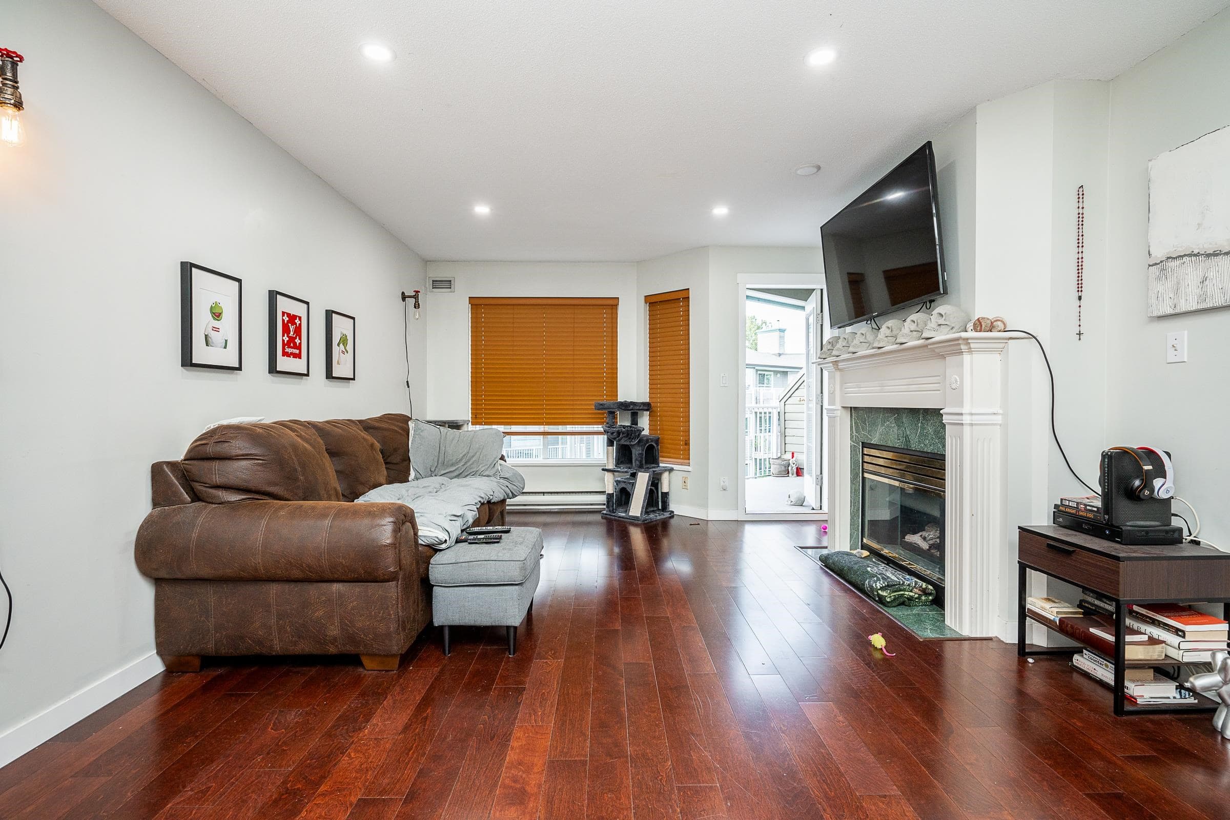 303 - 15140 108 Avenue, Surrey, V3R 0T9 — photo 4
