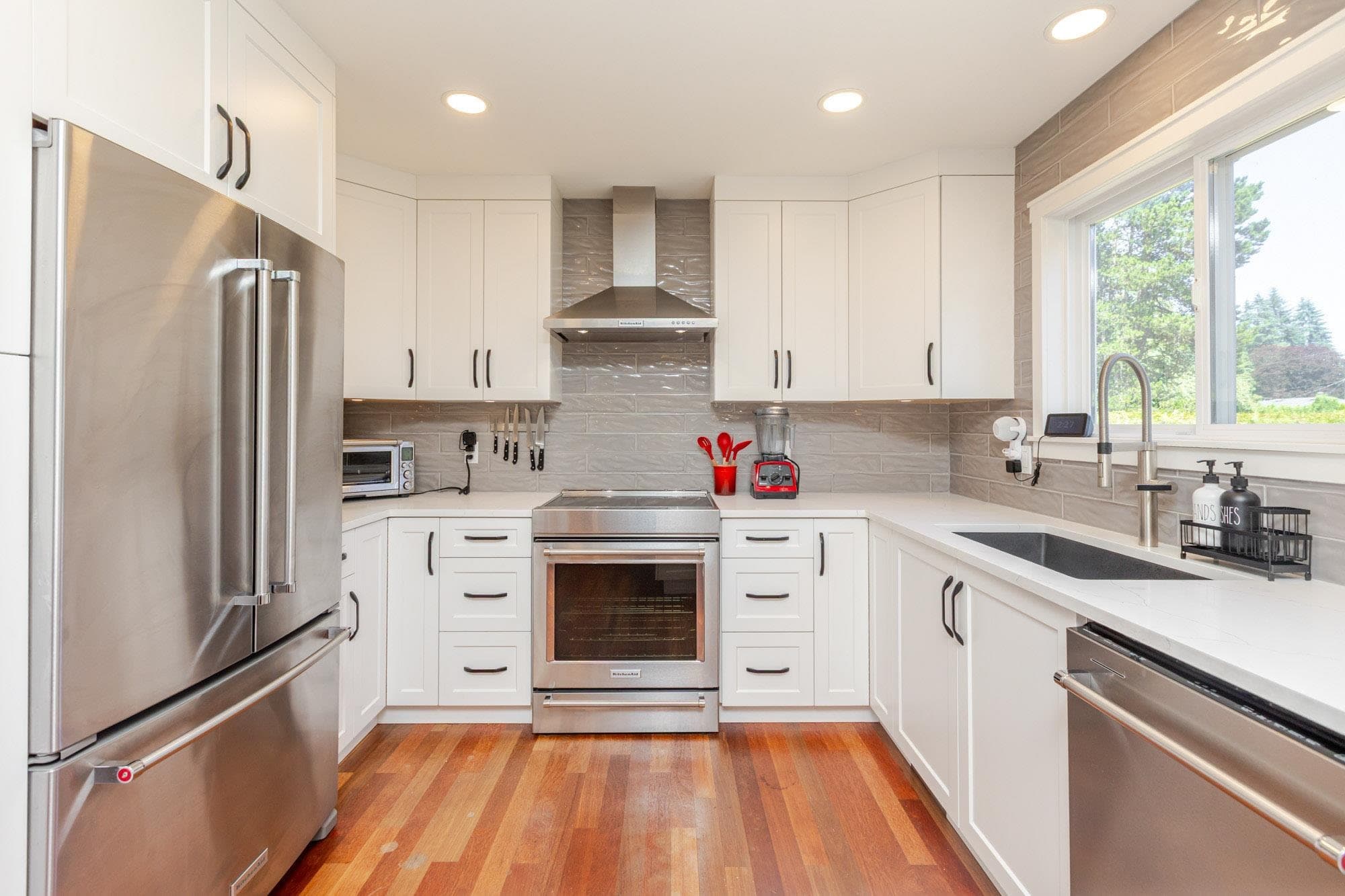 3632 Wellington Street, Port Coquitlam, V3H 1Y8 — photo 3