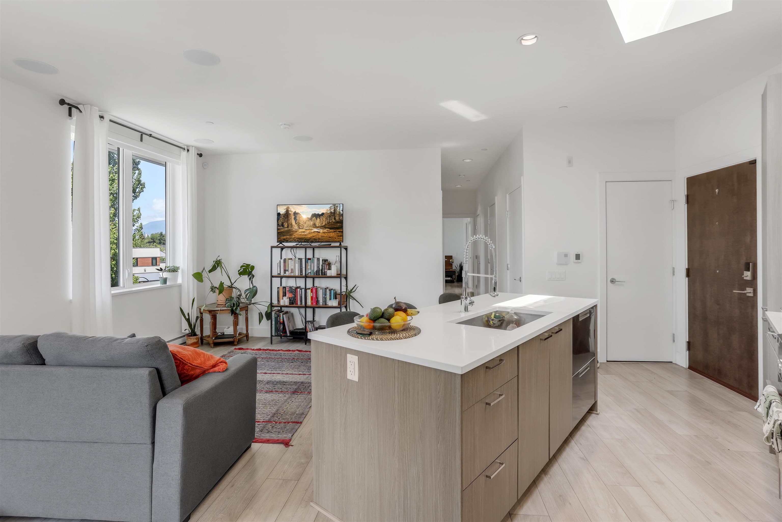 PH2 - 3420 St. Catherines Street, Vancouver, V5V 4K8 — photo 5