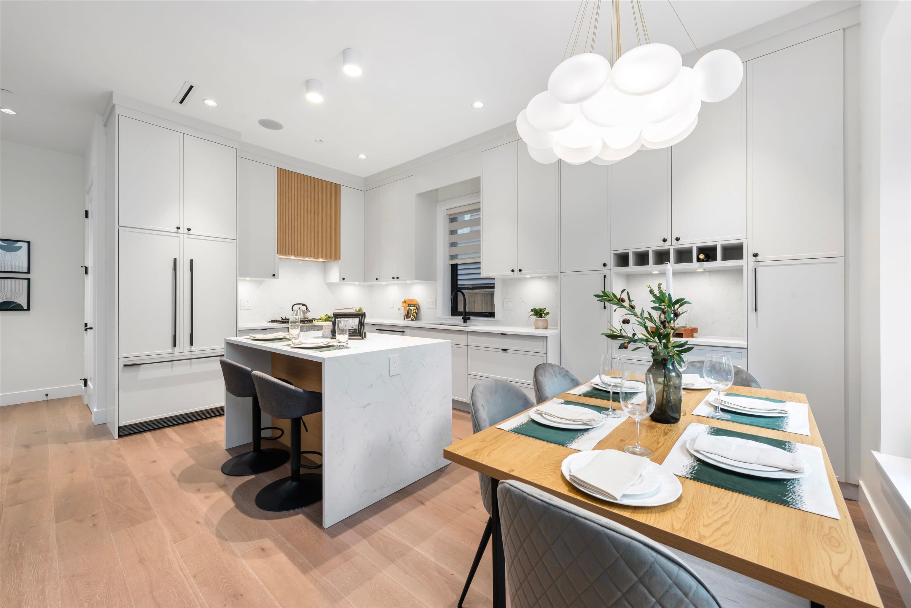 1 - 878 E 37 Avenue, Vancouver, V5W 1G2 — photo 4