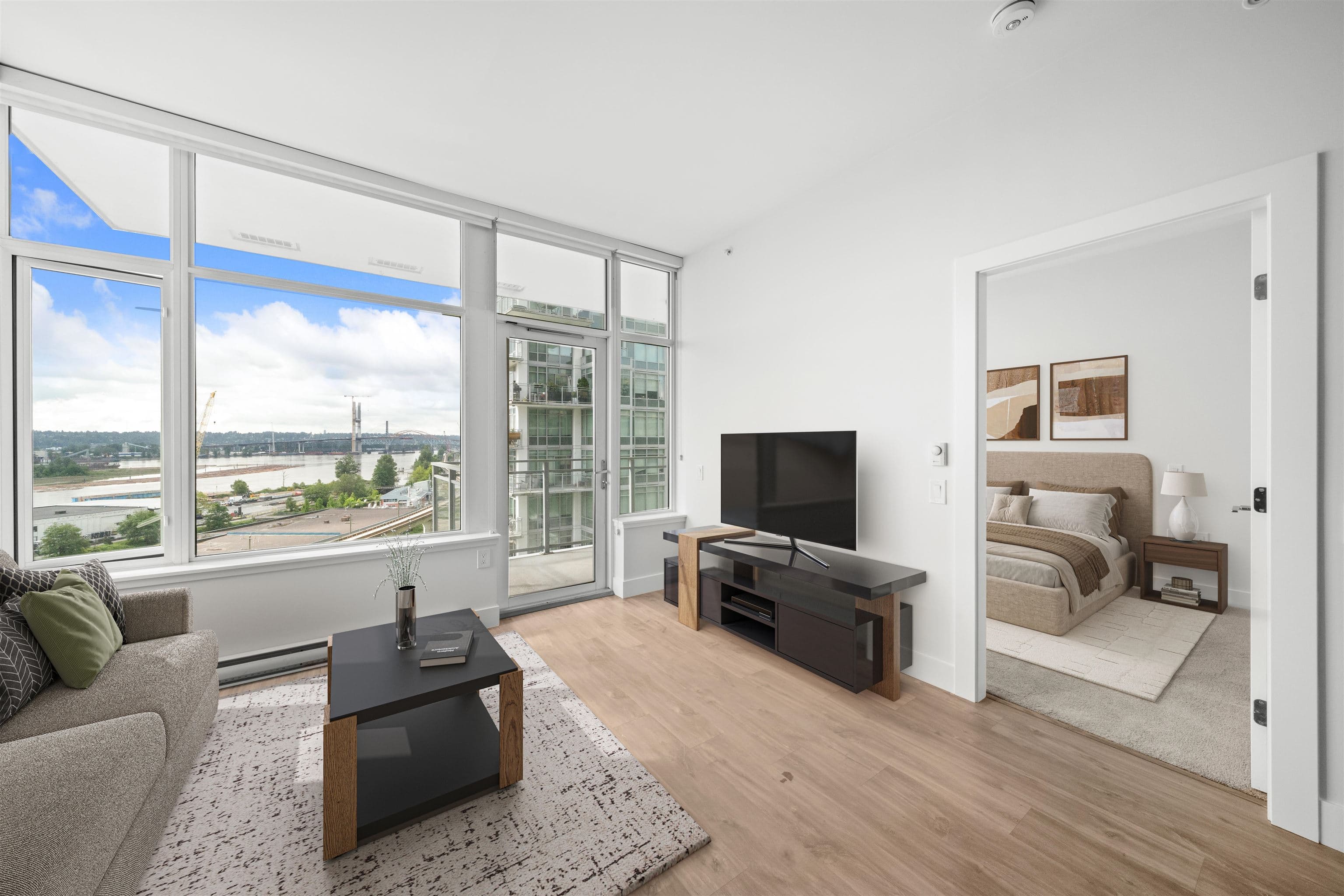 713 - 258 Nelson's Court, New Westminster