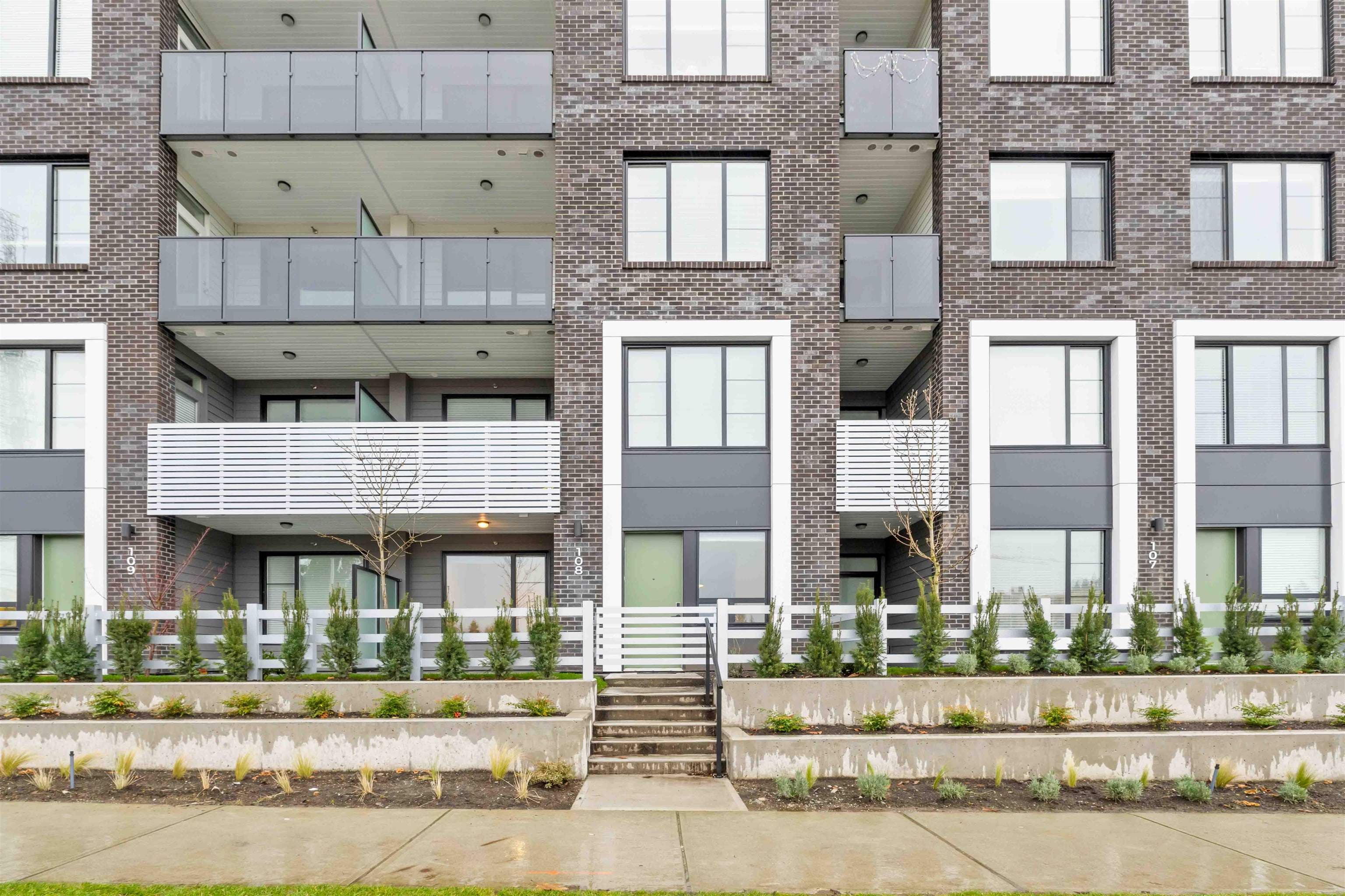 109 - 15848 Fraser Highway, Surrey, V4N 6X6 — photo 3