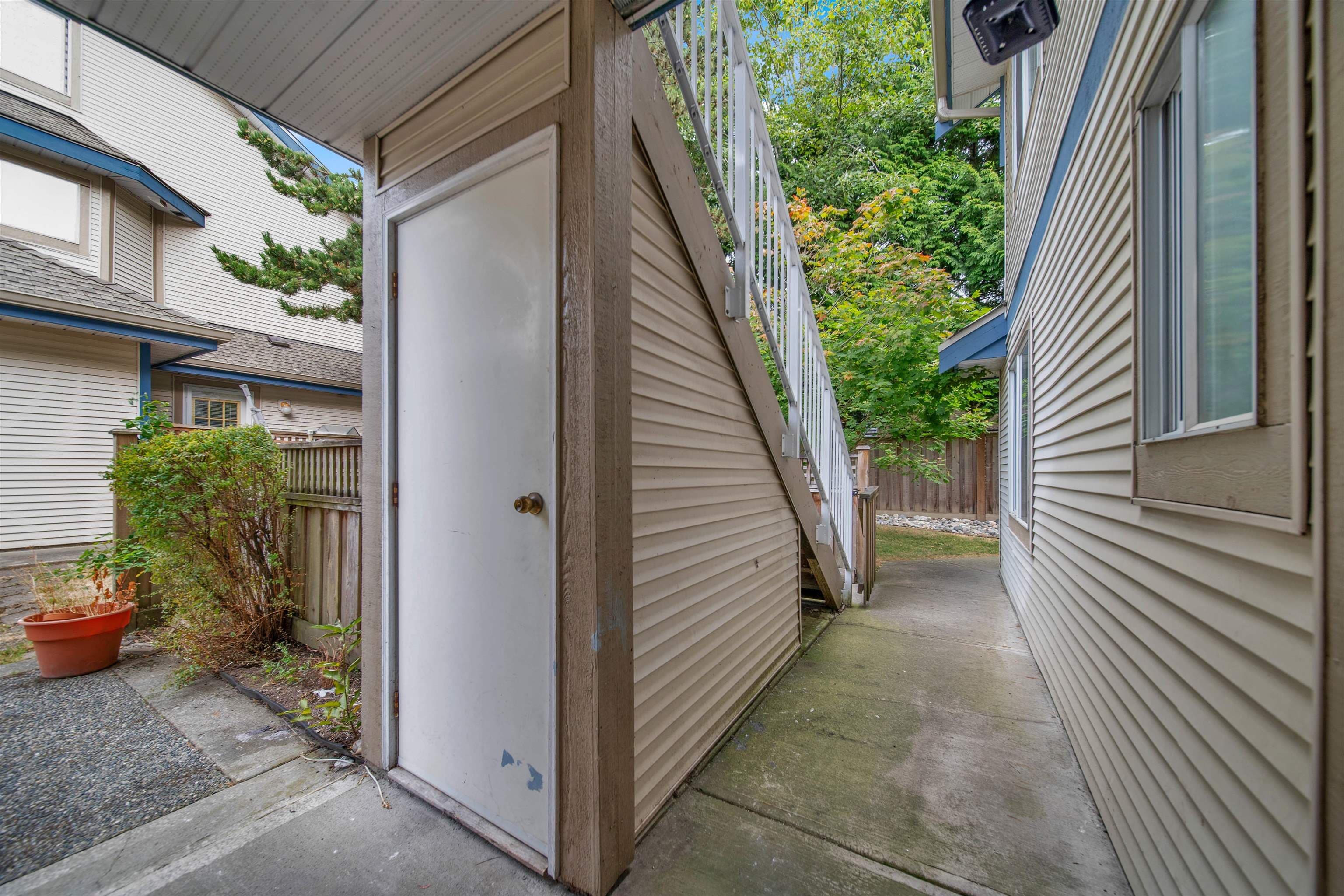 127 - 7837 120a Street, Surrey, V3W 0W9 — photo 4