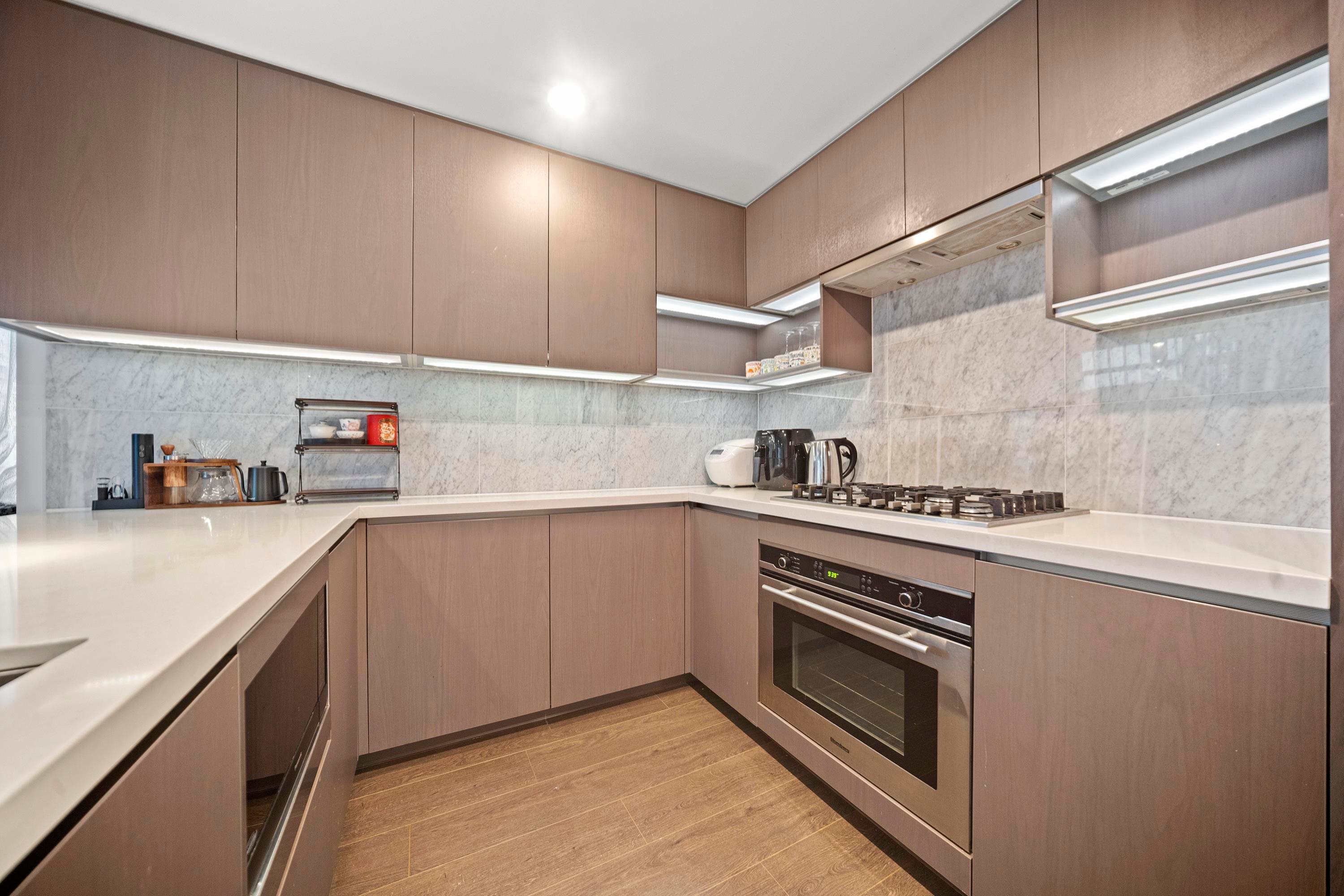 601 - 6538 Nelson Avenue, Burnaby, V5H 0G5 — photo 4