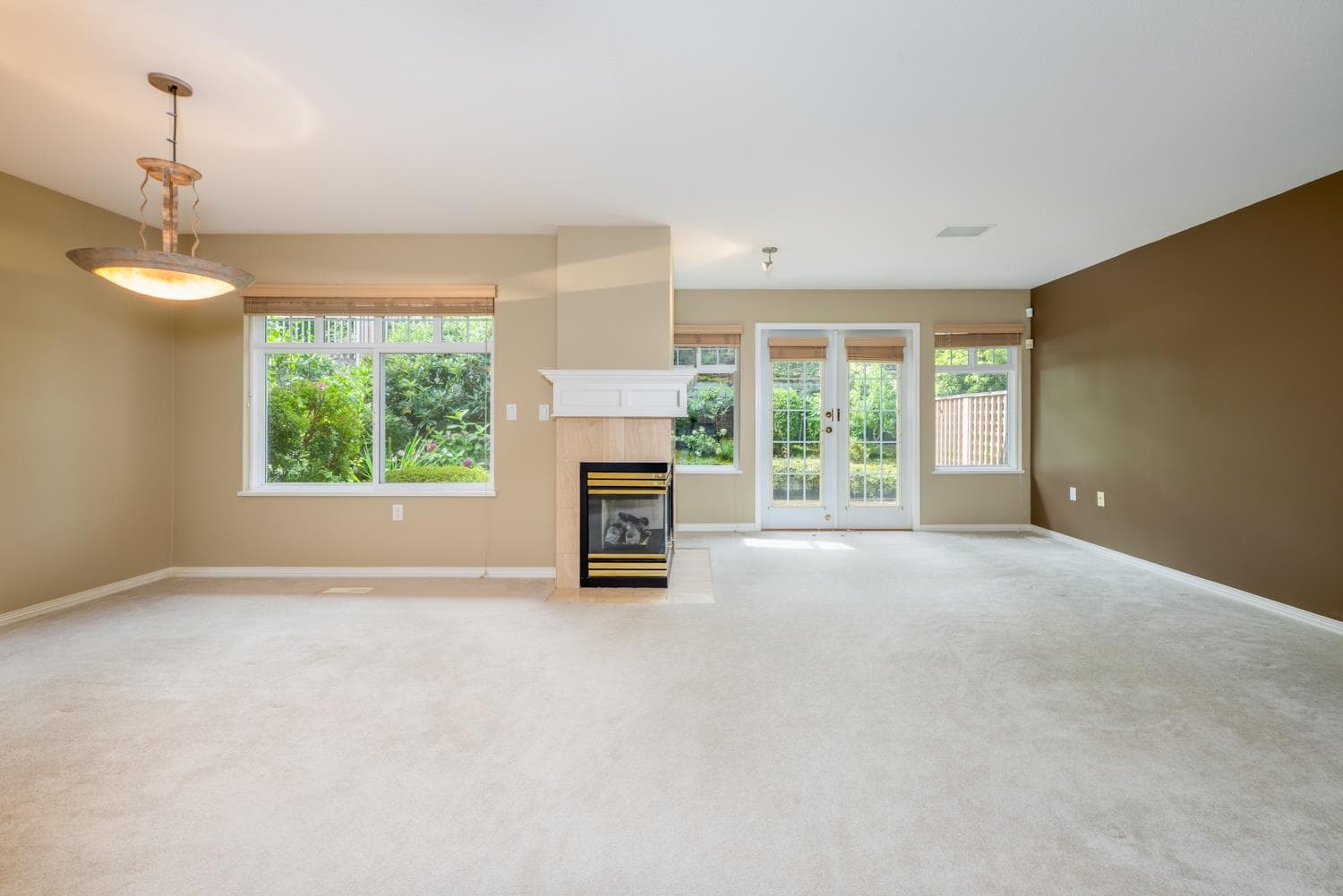 34 - 5201 Oakmount Crescent, Burnaby, V5H 4S8 — photo 2