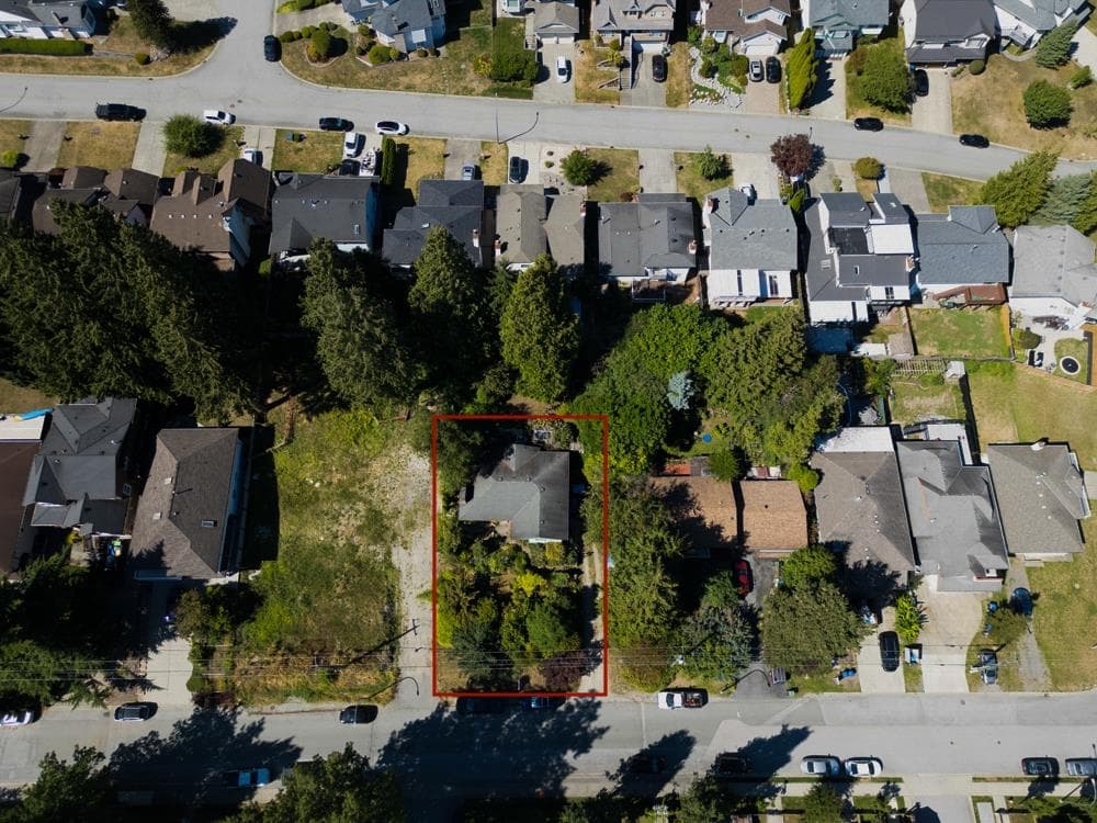1827 Harbour Street, Port Coquitlam
