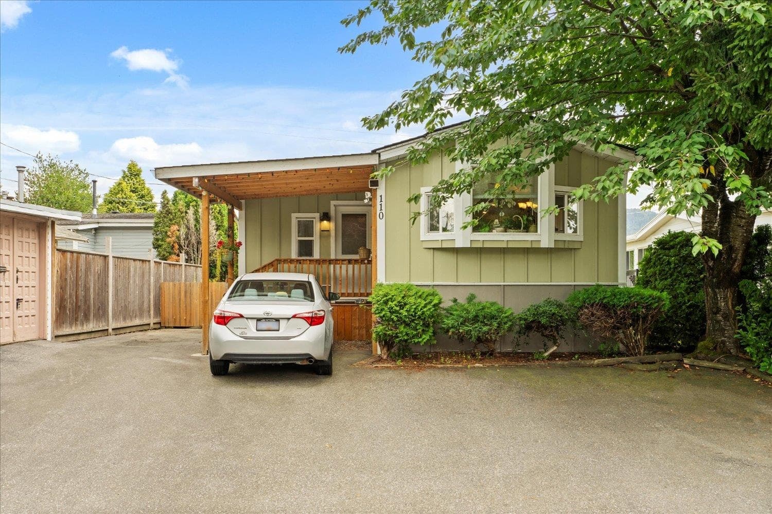 110 - 45640 Watson Road, Chilliwack, V2R 3P8 — photo 1
