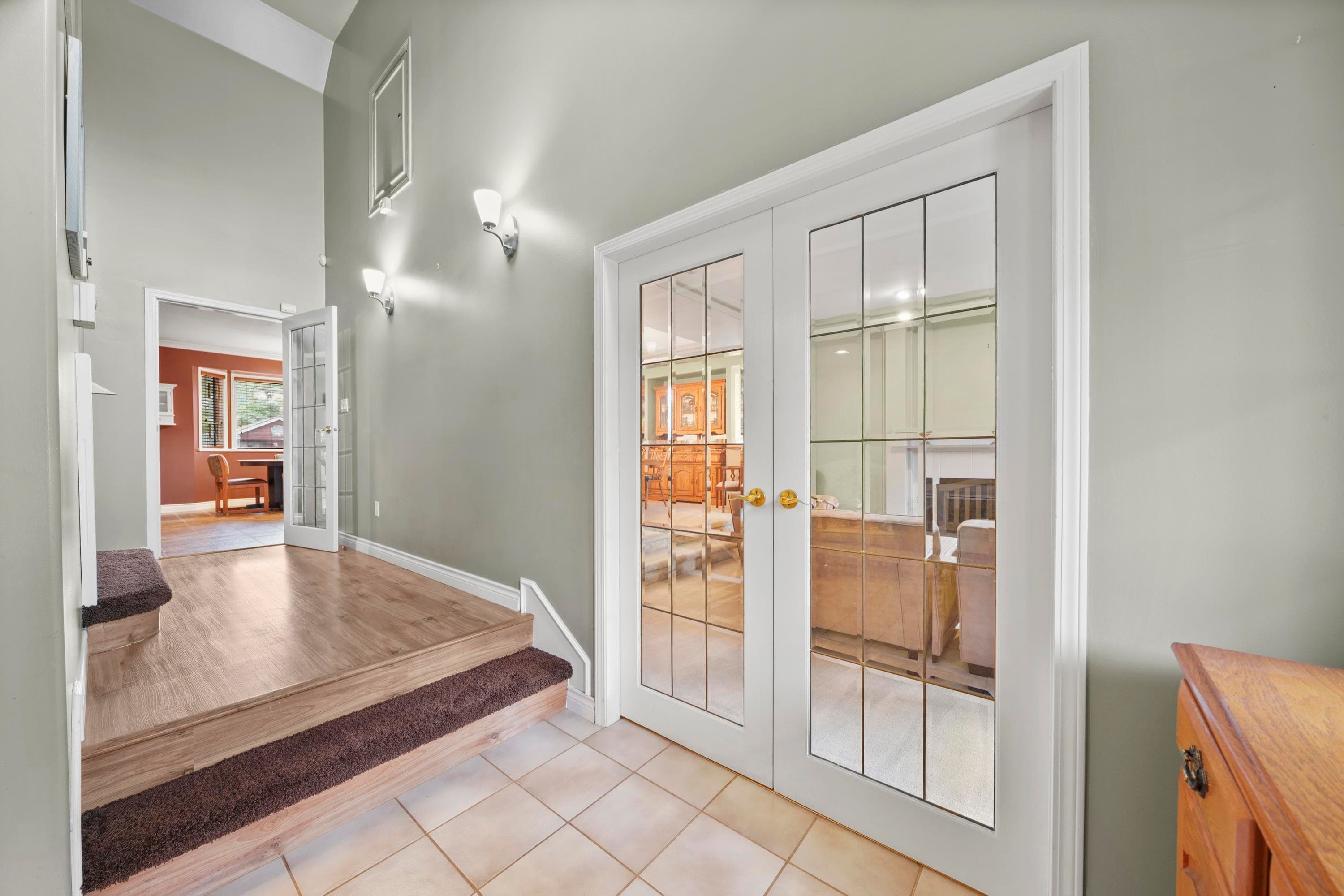 12451 223 Street, Maple Ridge, V2X 5Y8 — photo 3