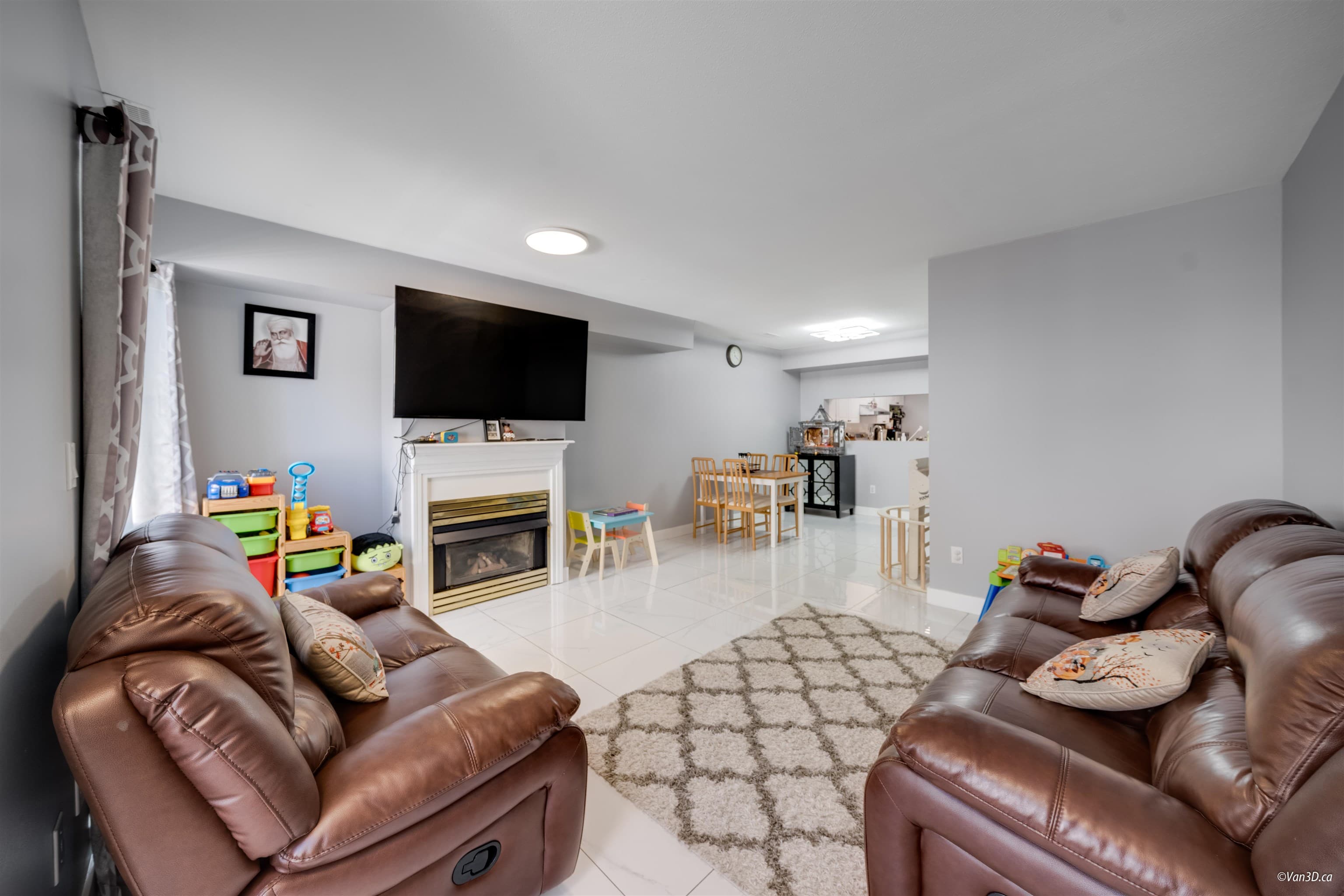 41 - 13706 74 Avenue, Surrey, V3W 1K3 — photo 4