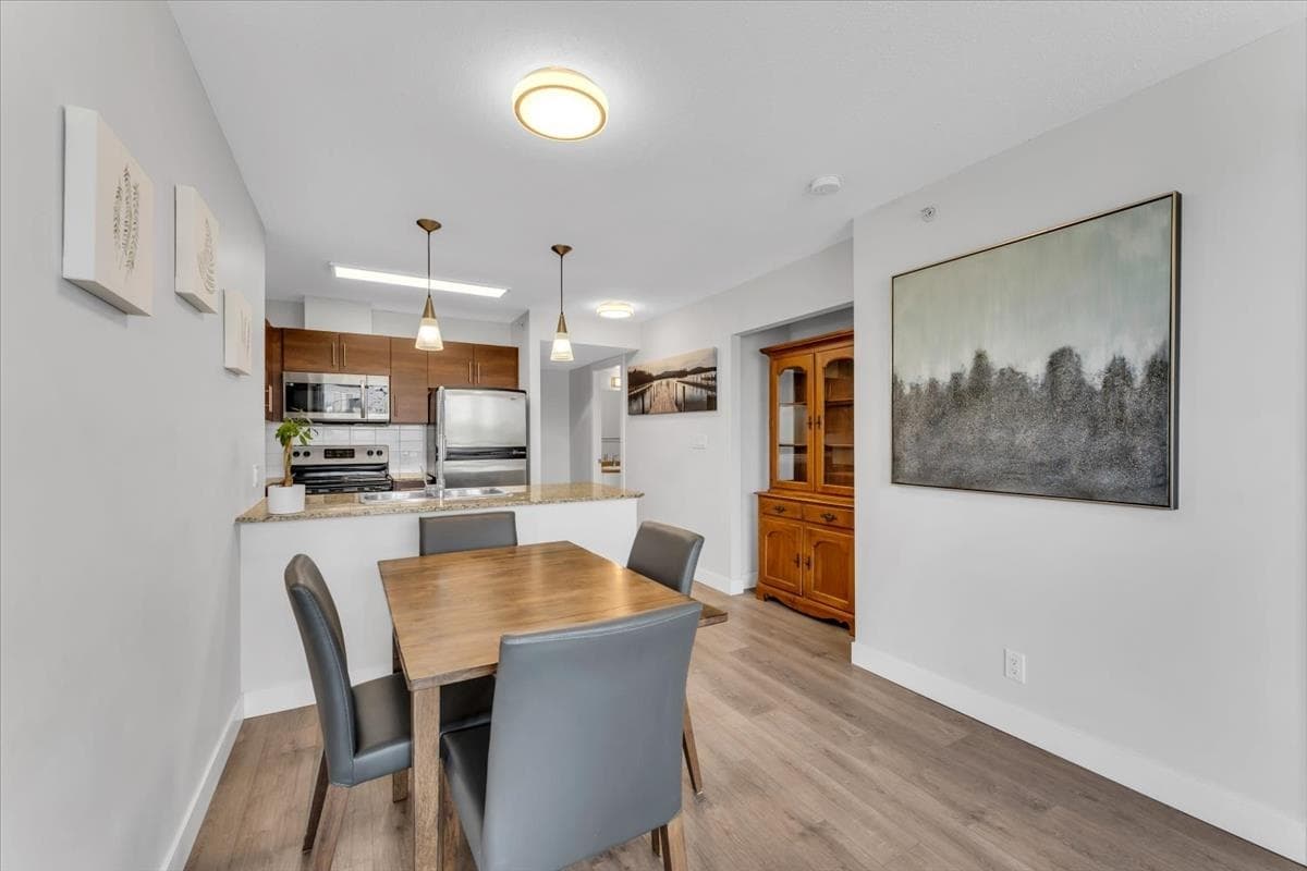 1308 - 814 Royal Avenue, New Westminster, V3M 1J9 — photo 4