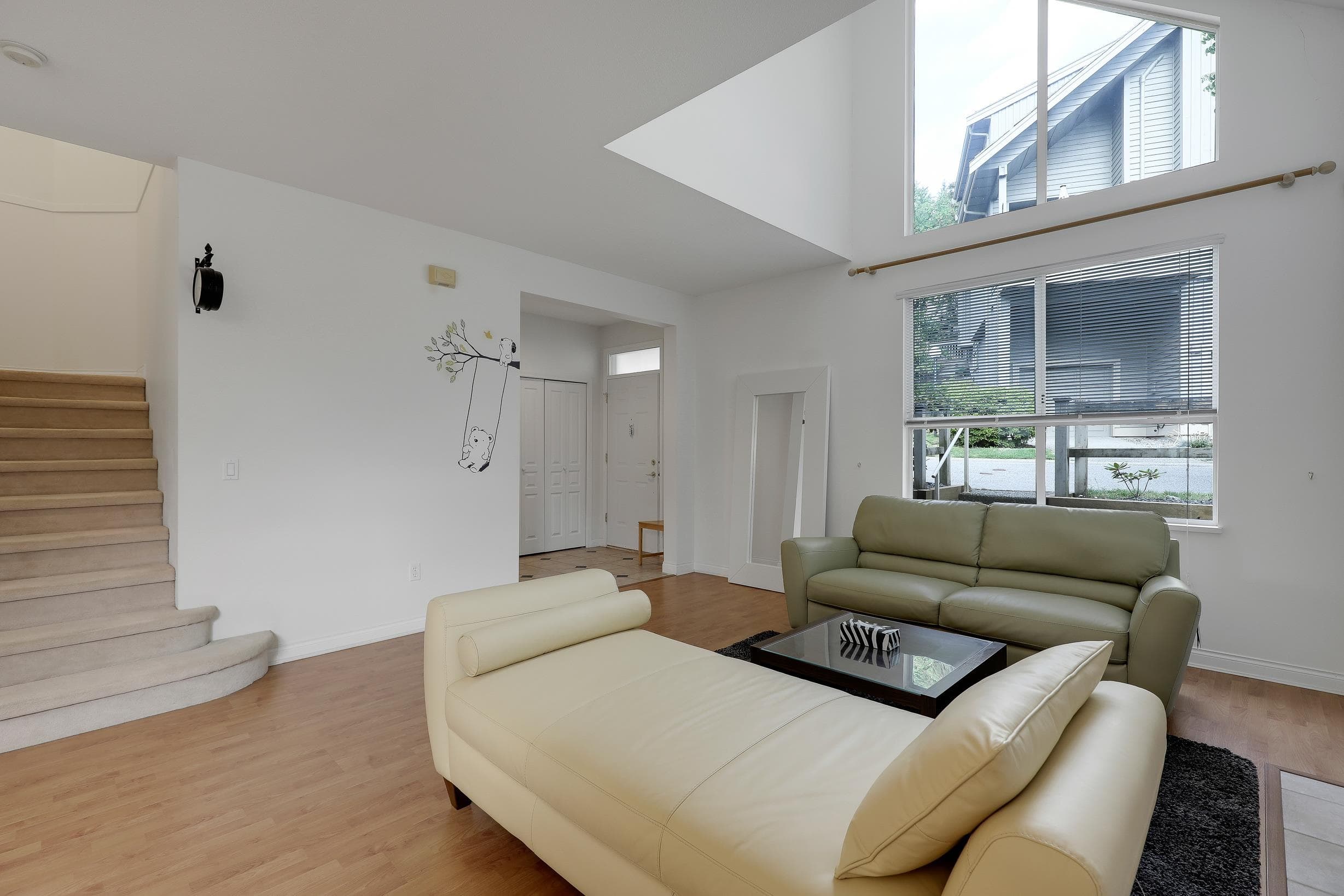 220 - 1465 Parkway Boulevard, Coquitlam, V3E 3E6 — photo 2