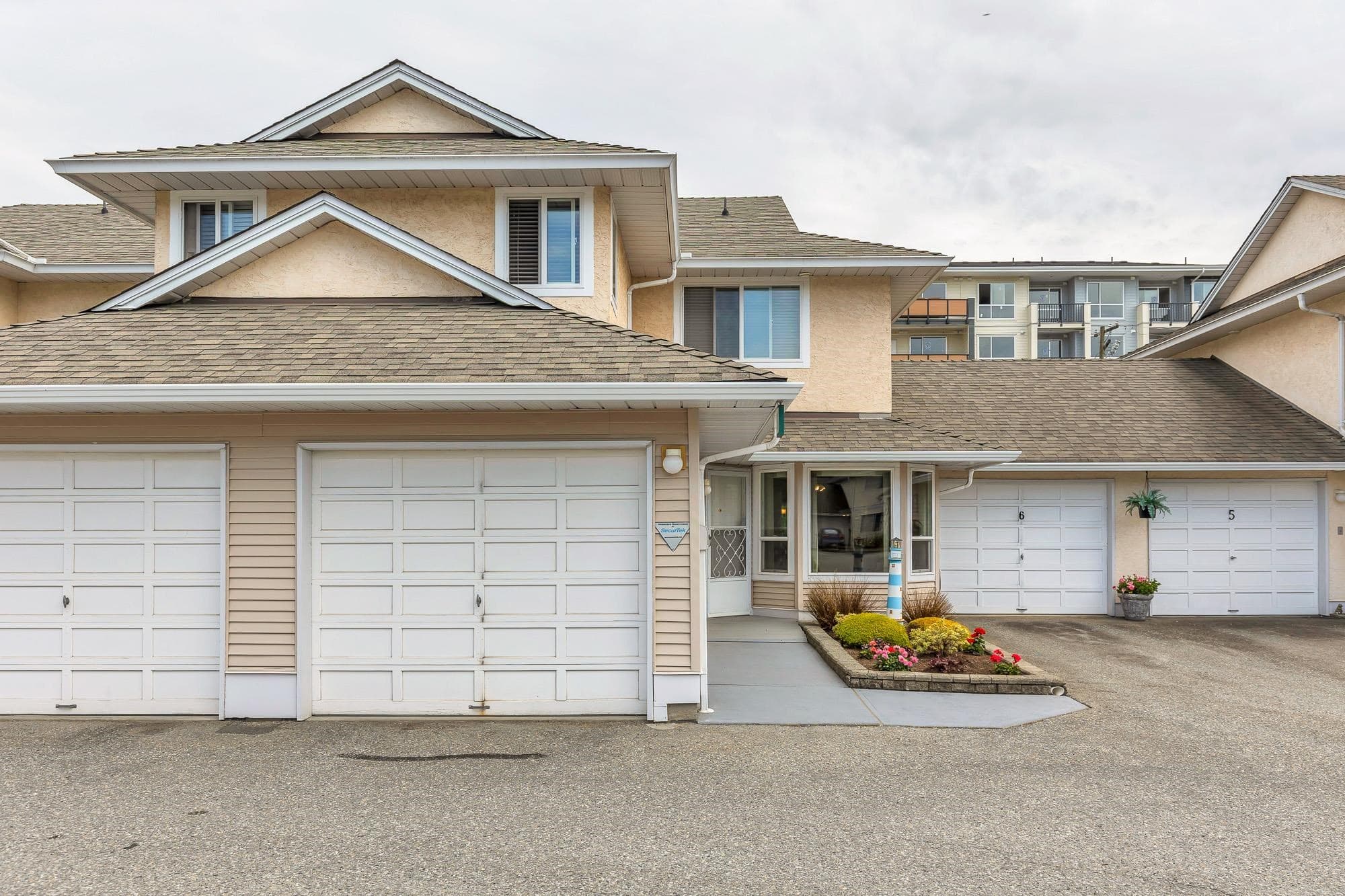 3 - 2475 Emerson Street, Abbotsford, V2T 4W5 — photo 2