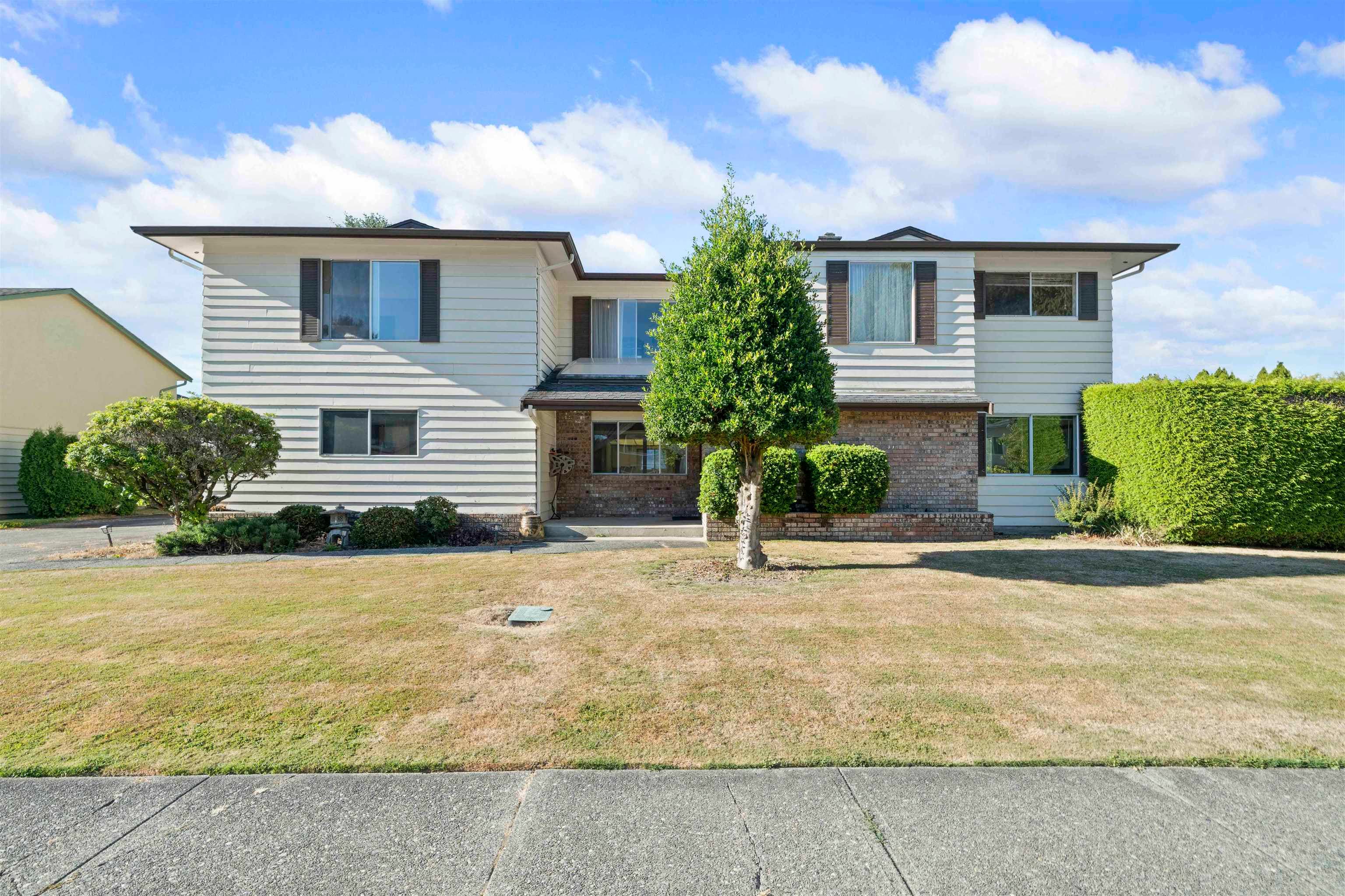 8431 Rosebank Crescent, Richmond