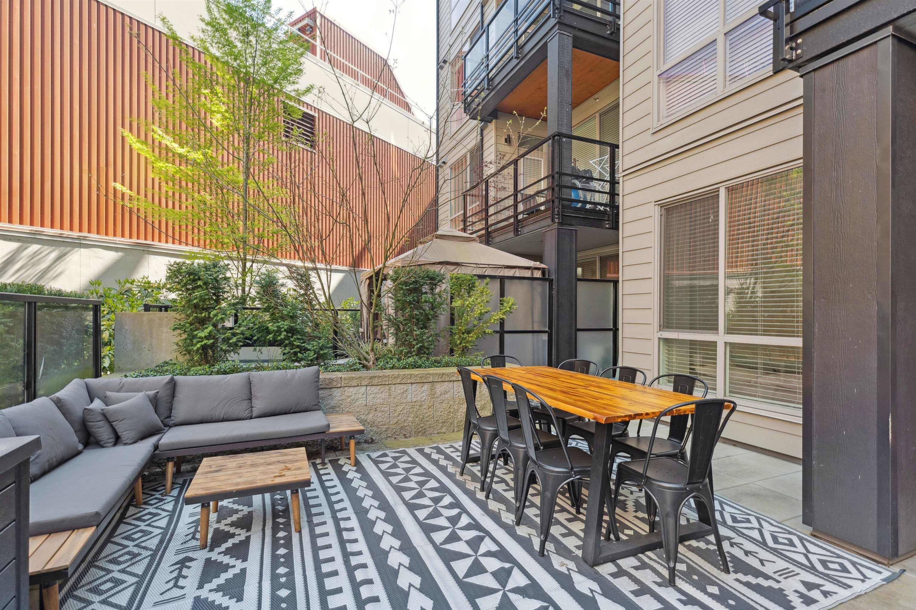 107 - 128 E 8th Street, North Vancouver, V7L 1Y7 — photo 1