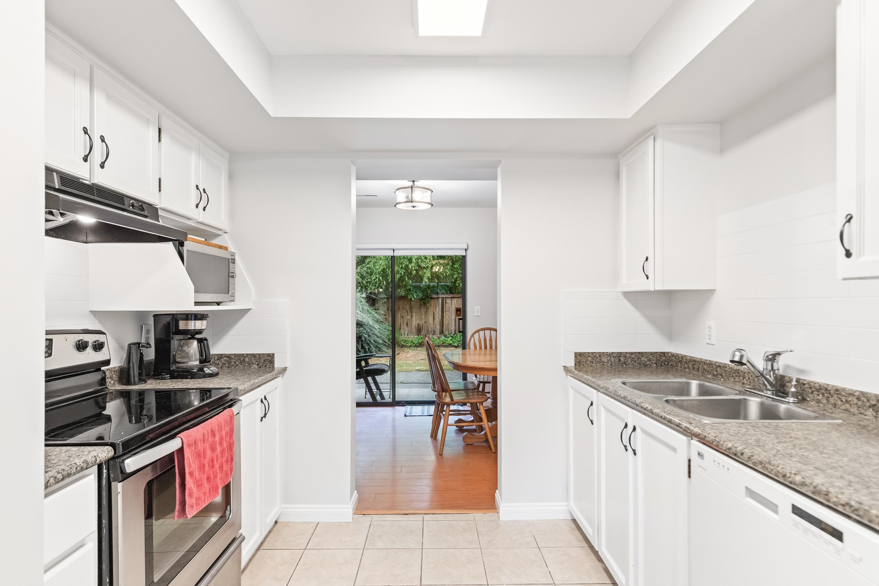 12 - 20681 Thorne Avenue, Maple Ridge, V2X 8G2 — photo 5