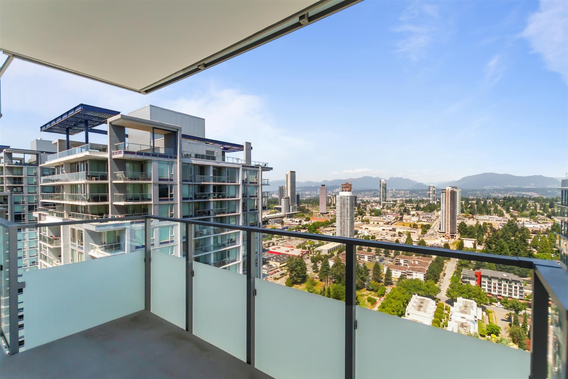 3607 - 13768 100 Avenue, Surrey, V3T 0V2 — photo 2