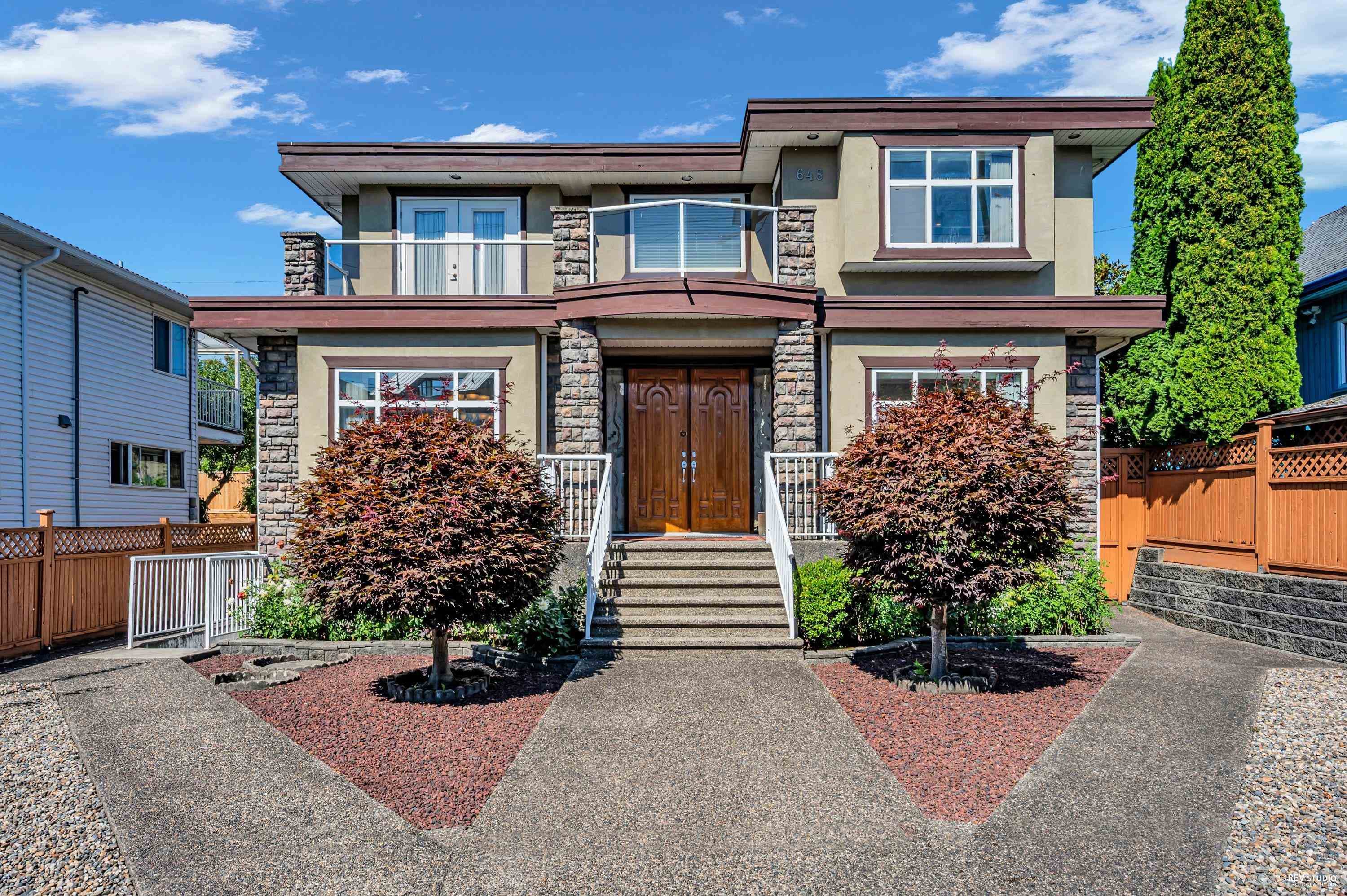 648 E 3rd Street, North Vancouver