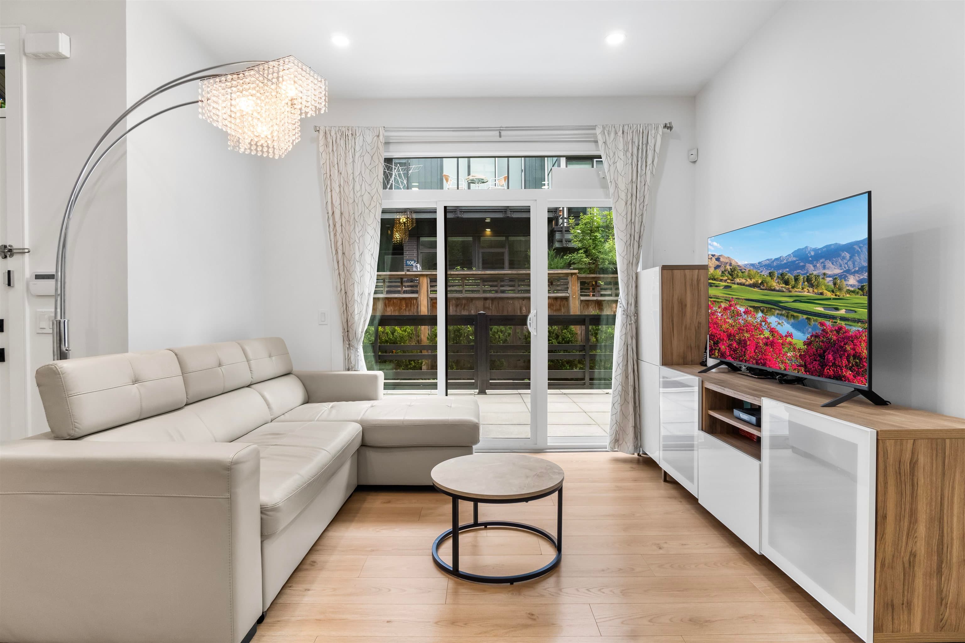 106 - 7131 17th Avenue, Burnaby, V3N 1K8 — photo 3