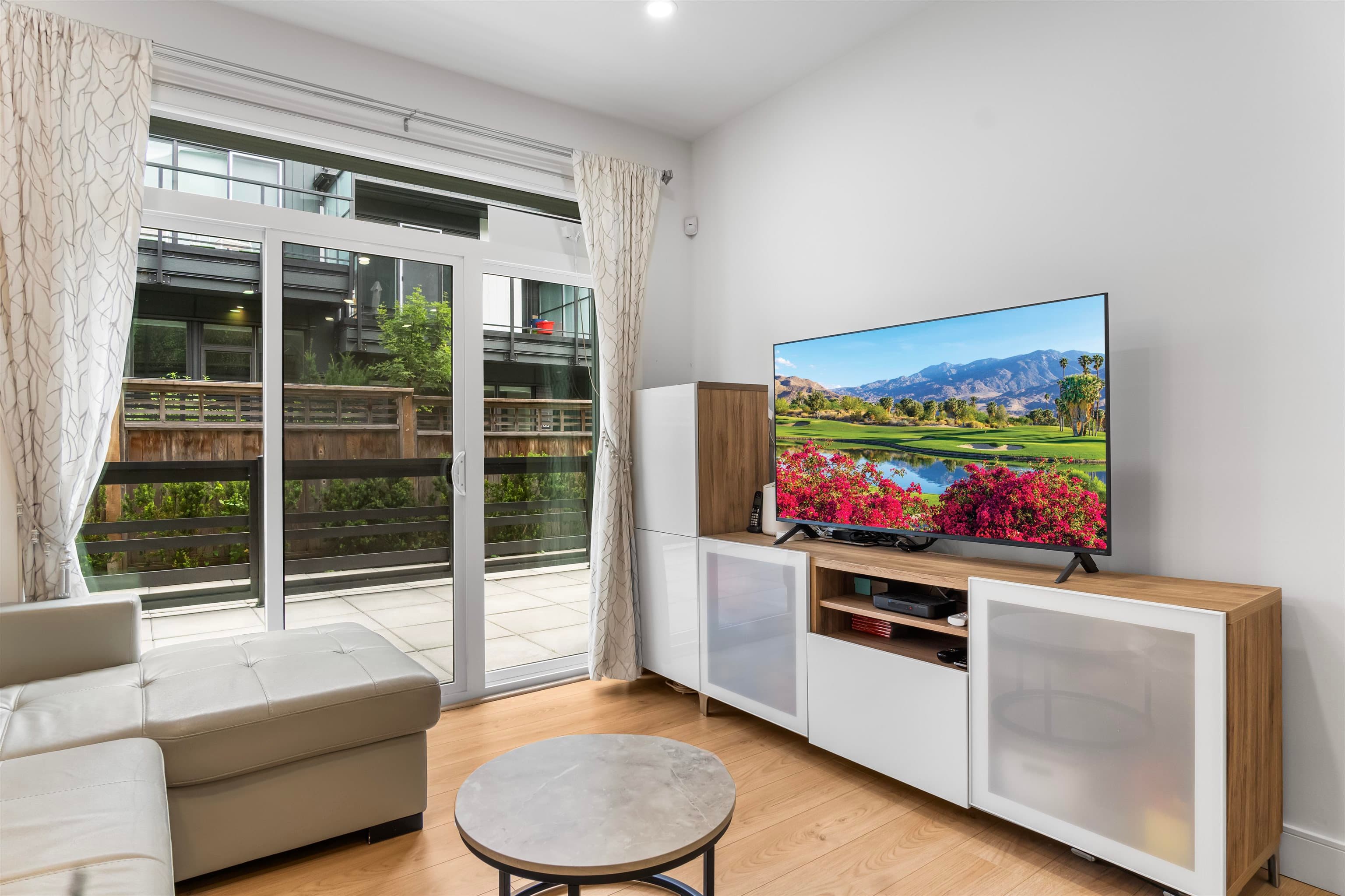 106 - 7131 17th Avenue, Burnaby, V3N 1K8 — photo 4