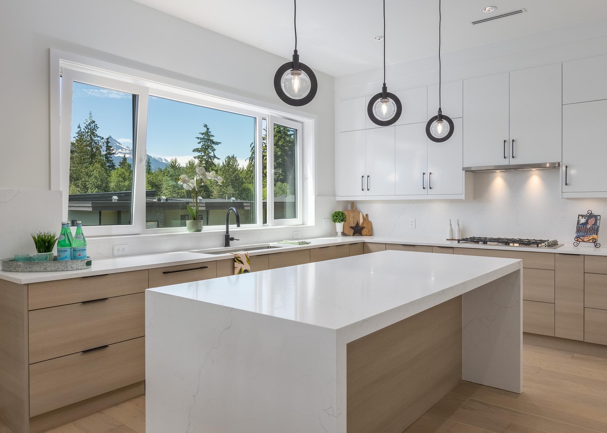 9 - 3385 Mamquam Road, Squamish, V8B 0E3 — photo 2