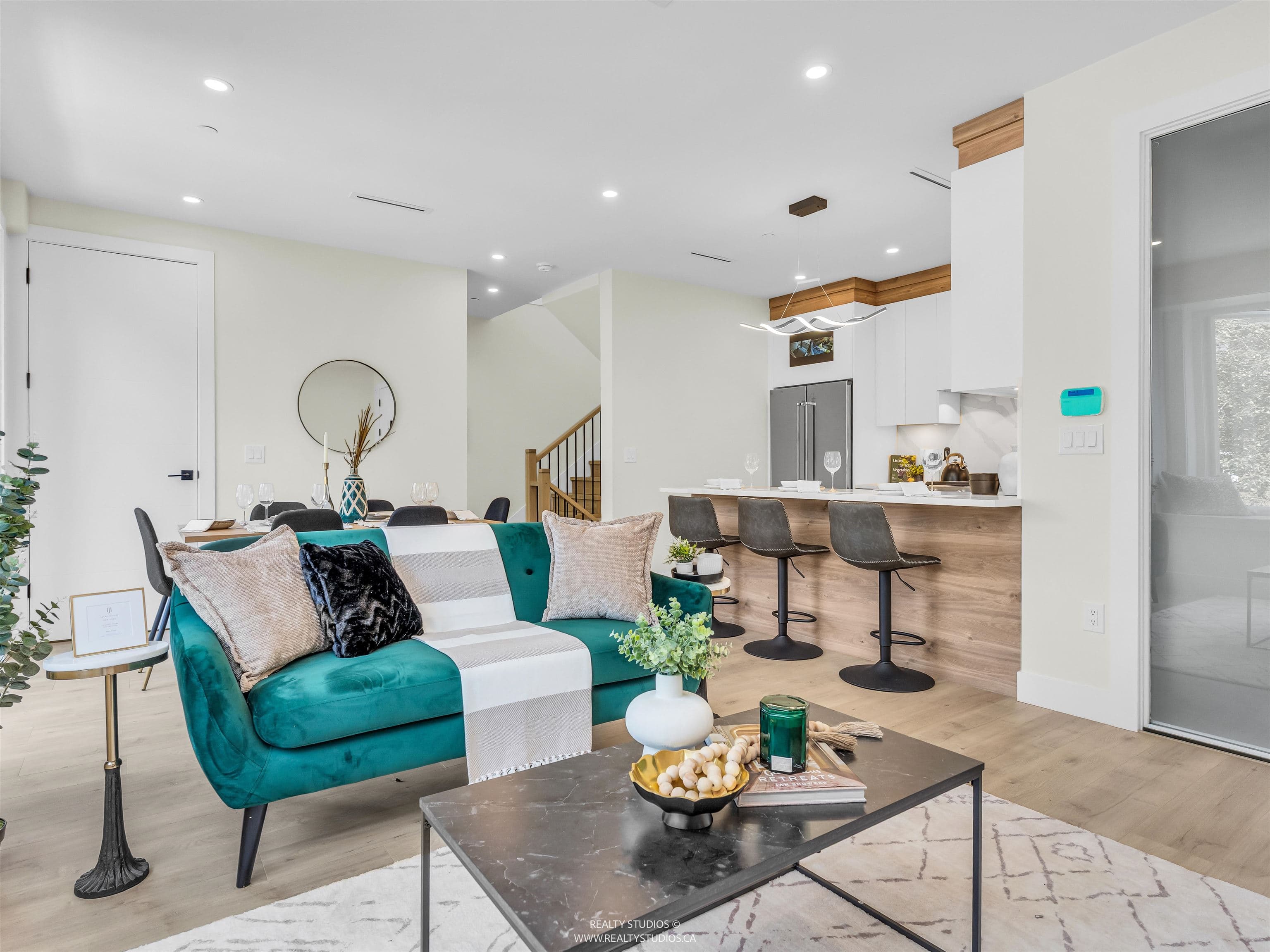 2 - 5221 Clarendon Street, Vancouver, V5R 3J7 — photo 3
