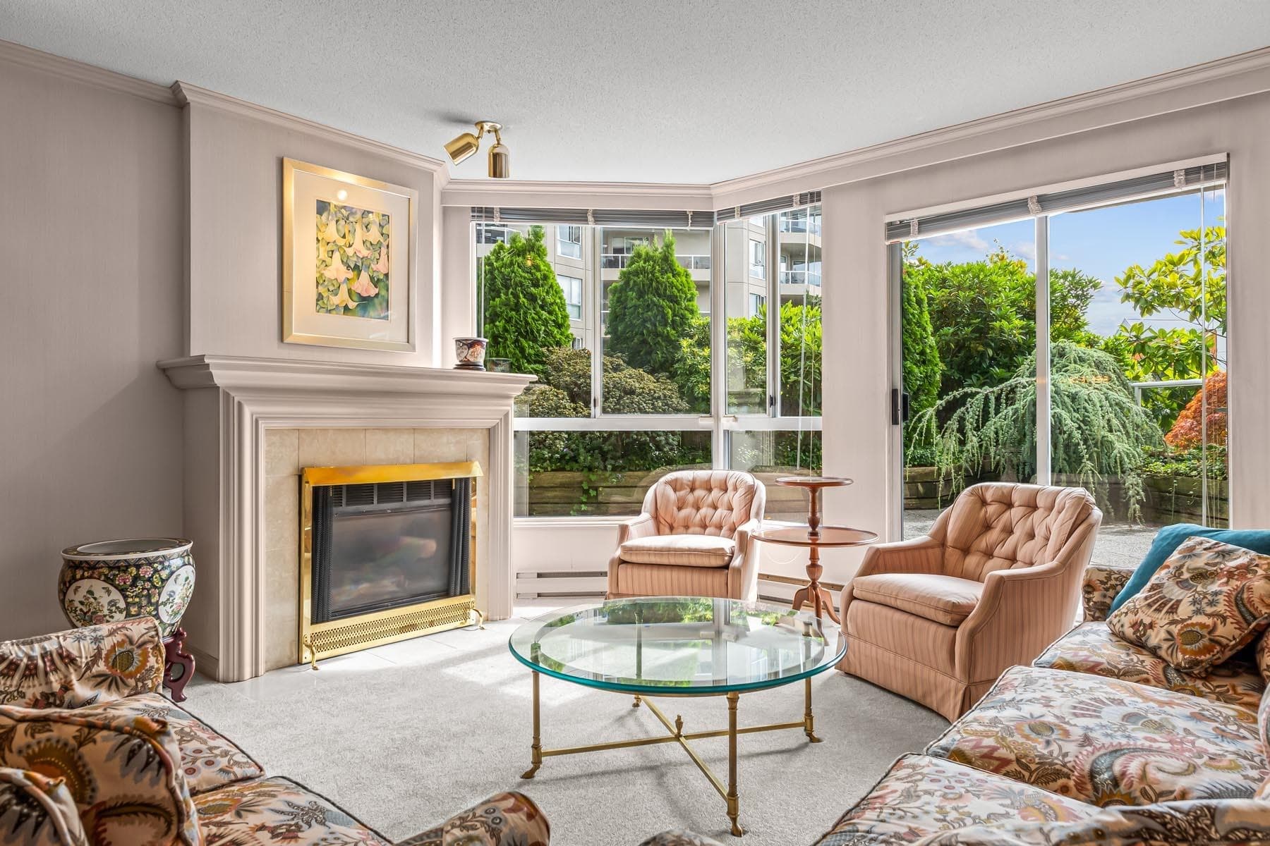 305 - 1235 Quayside Drive, New Westminster, V3M 6J5 — photo 4