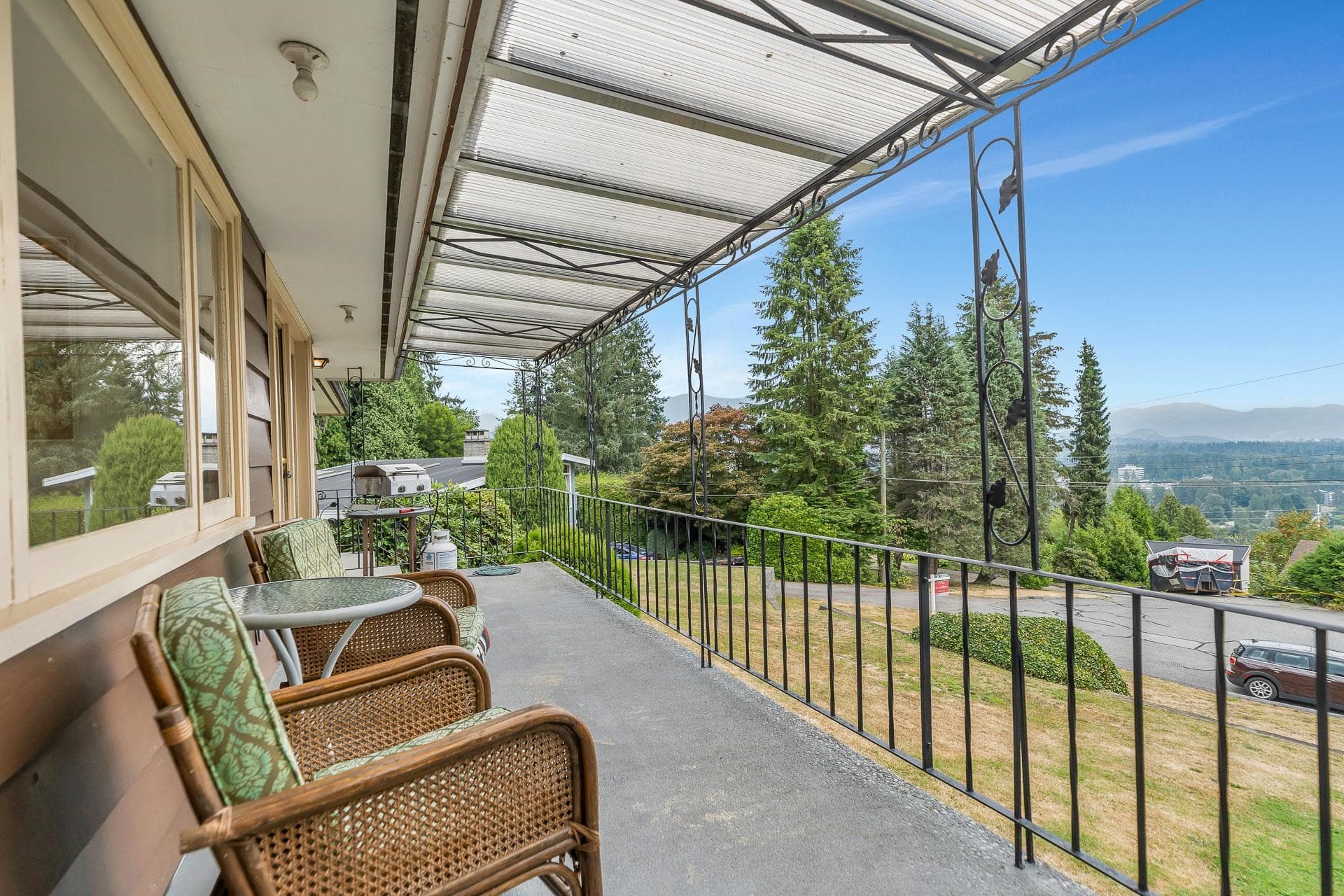3088 Lazy A Street, Coquitlam, V3C 3N9 — photo 5