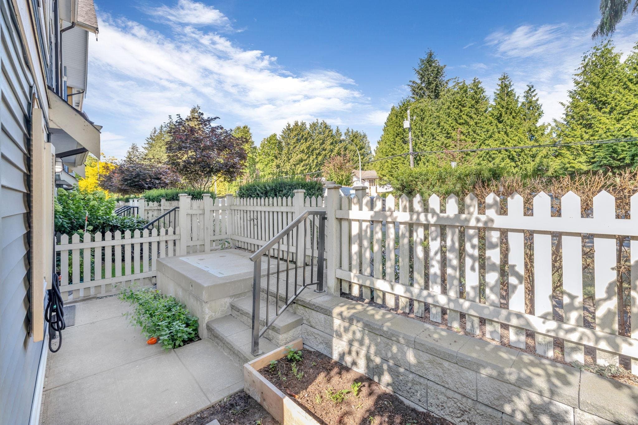 12 - 14388 103 Avenue, Surrey, V3T 0J1 — photo 4