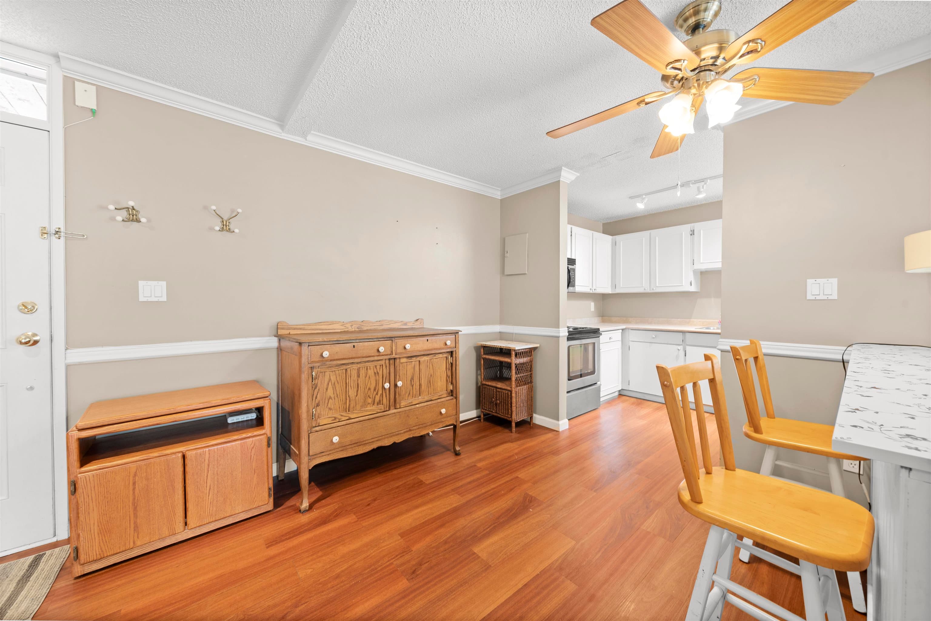 55 - 17708 60 Avenue, Surrey, V3S 1V2 — photo 3