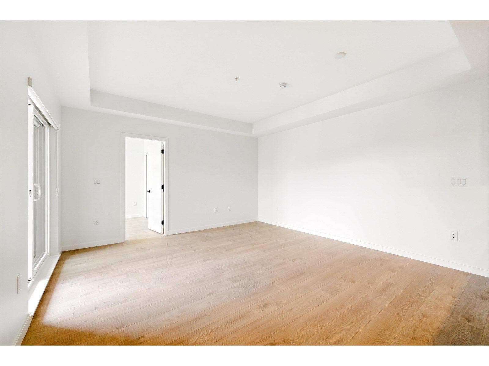 515 - 19577 65b Avenue, Surrey, V4N 6Y3 — photo 4