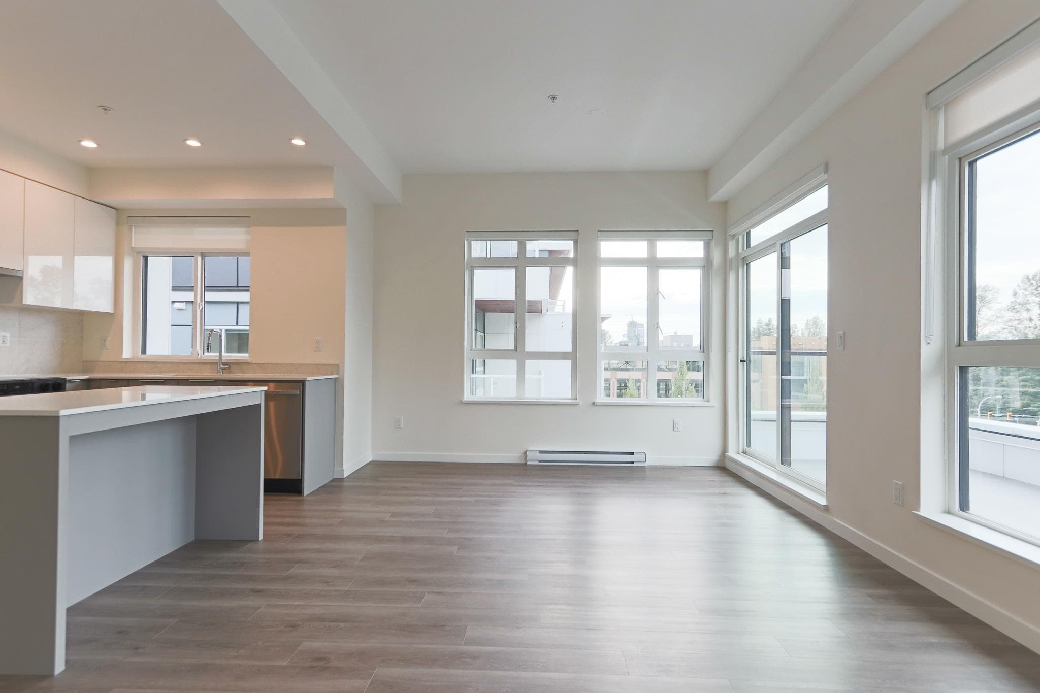 509 - 14257 103a Avenue, Surrey, V3T 0W7 — photo 4