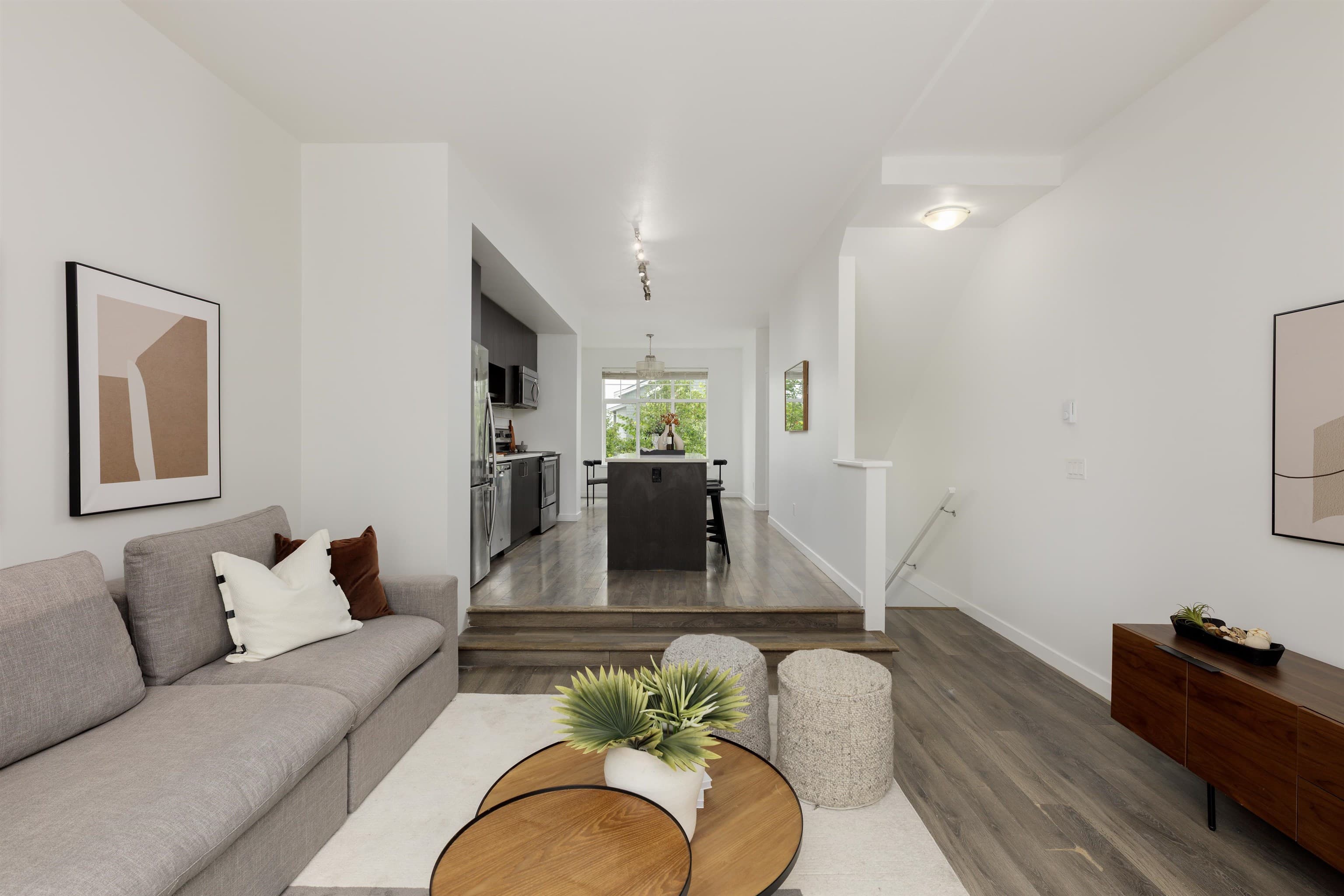 28 - 13636 81a Avenue, Surrey, V3W 1H9 — photo 4