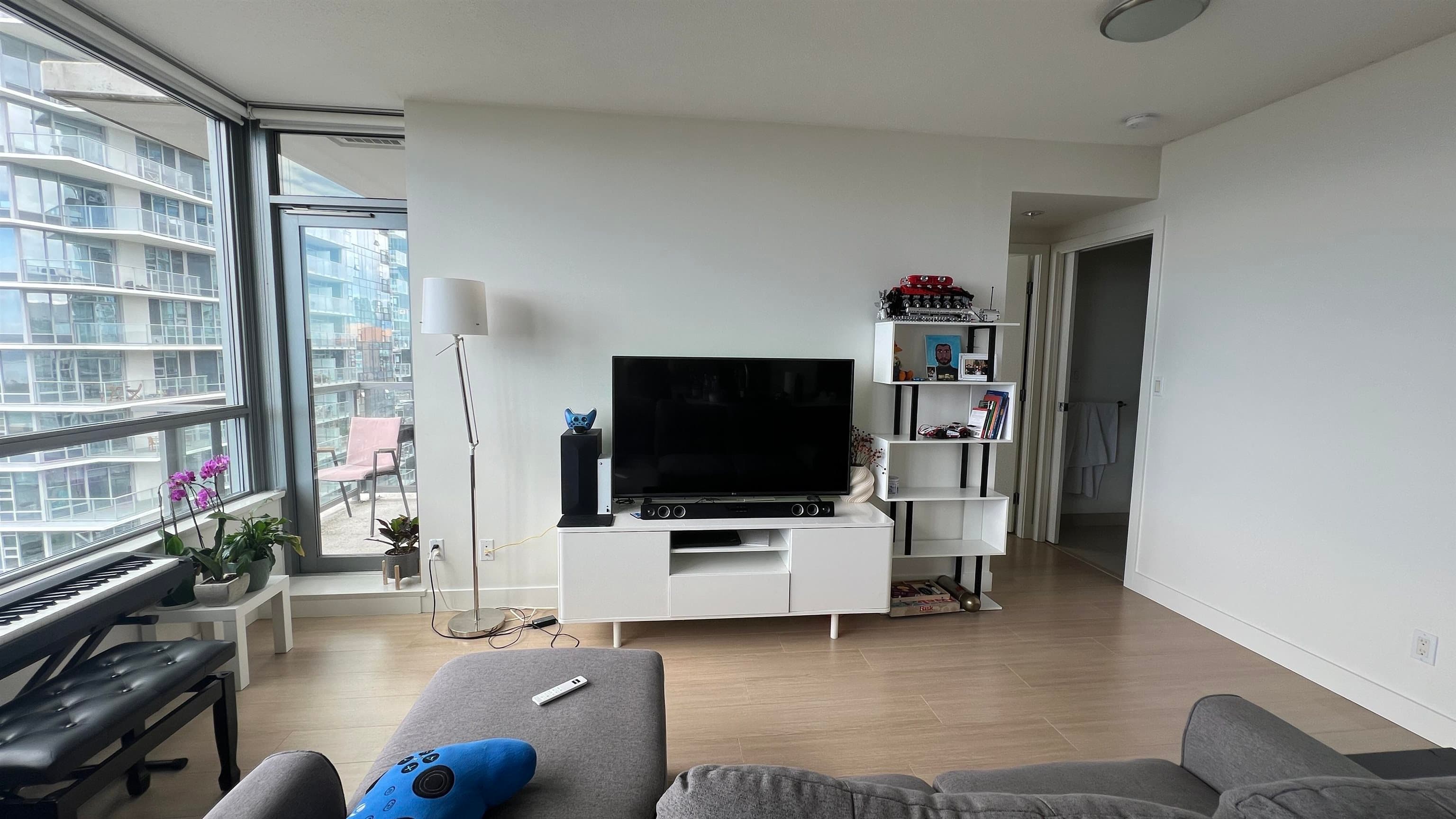 2702 - 1308 Hornby Street, Vancouver, V6Z 0C5 — photo 3