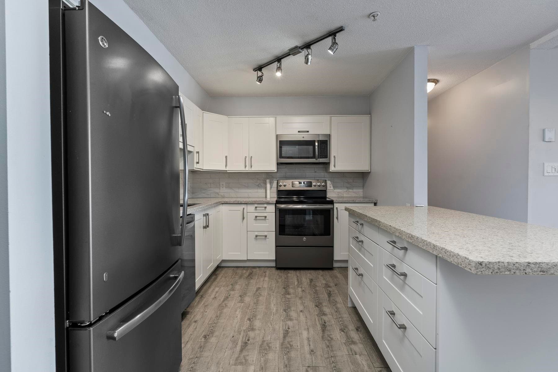 1116 O'flaherty Gate, Port Coquitlam, V3C 6H2 — photo 4