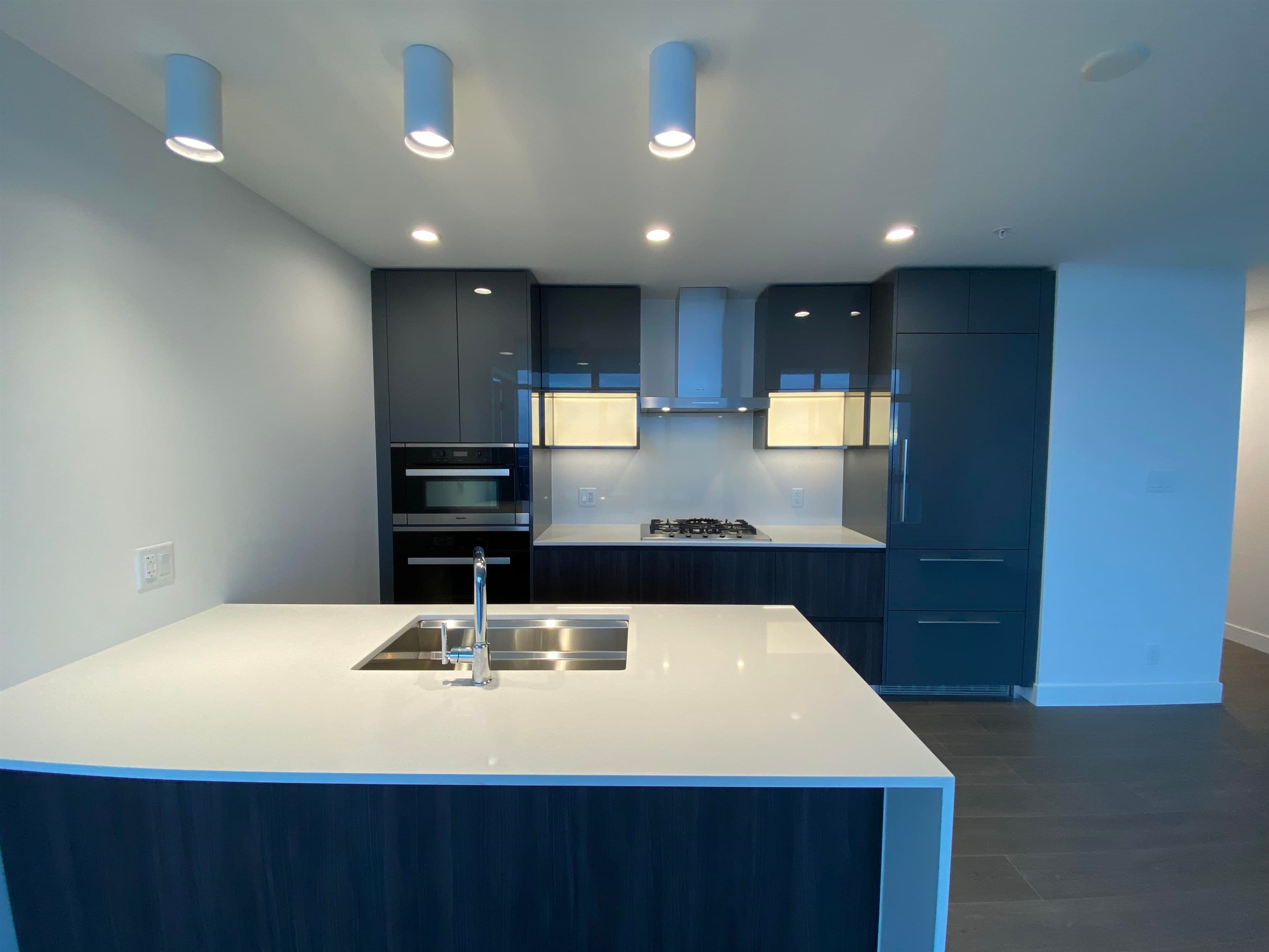 2706 - 6511 Sussex Avenue, Burnaby, V5H 3B1 — photo 3