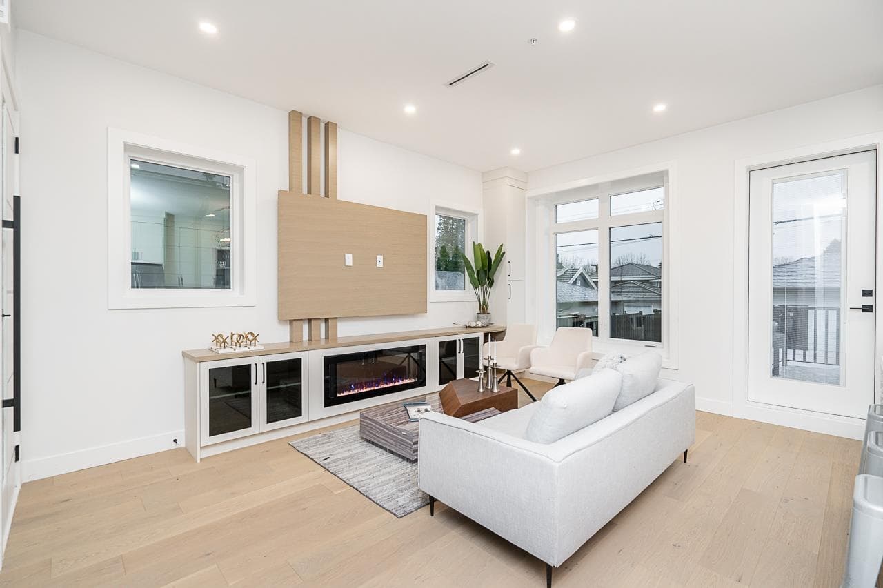 2 - 2753 Nanaimo Street, Vancouver, V5N 5E9 — photo 4