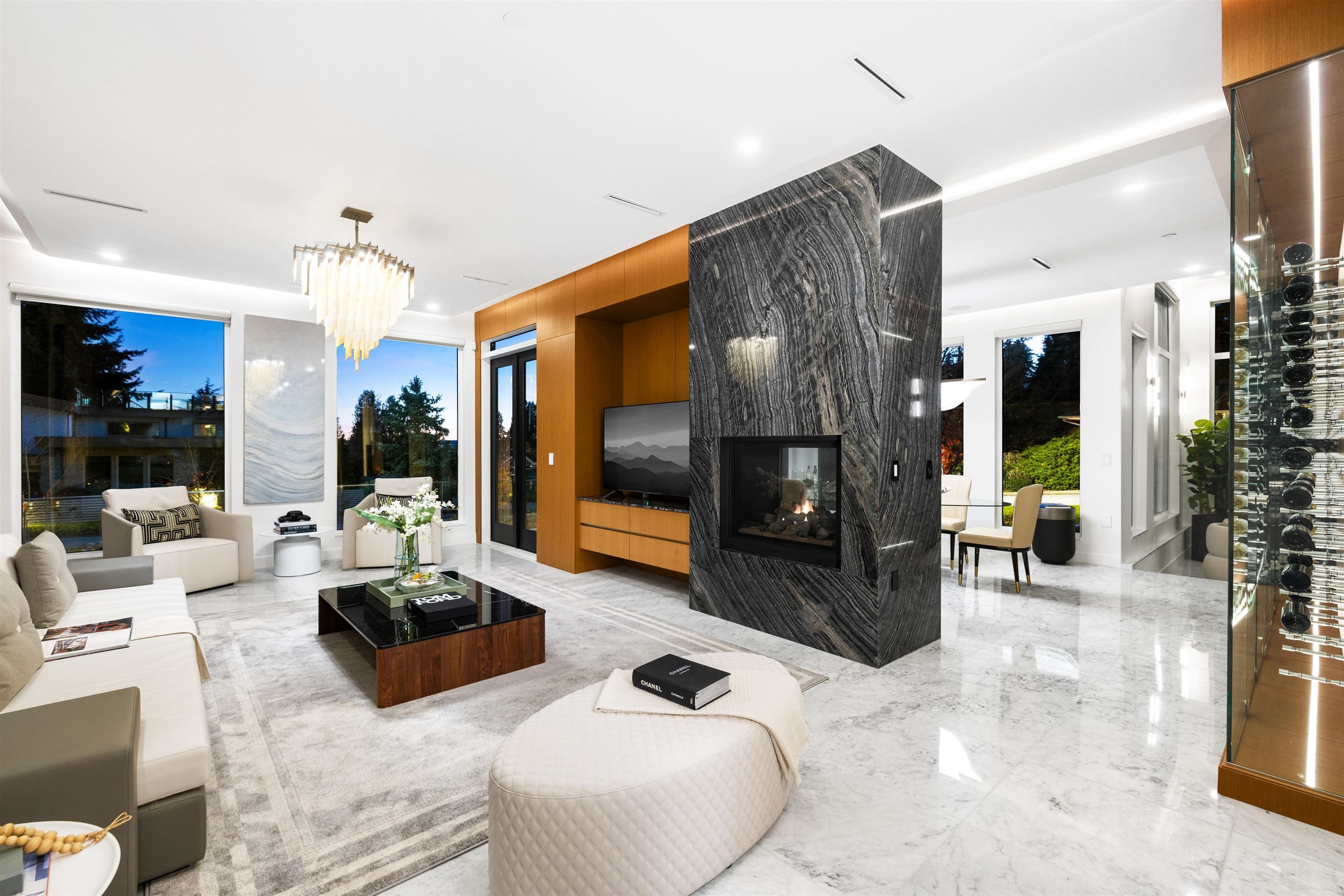 2495 Mathers Avenue, West Vancouver, V7V 2H9 — photo 5