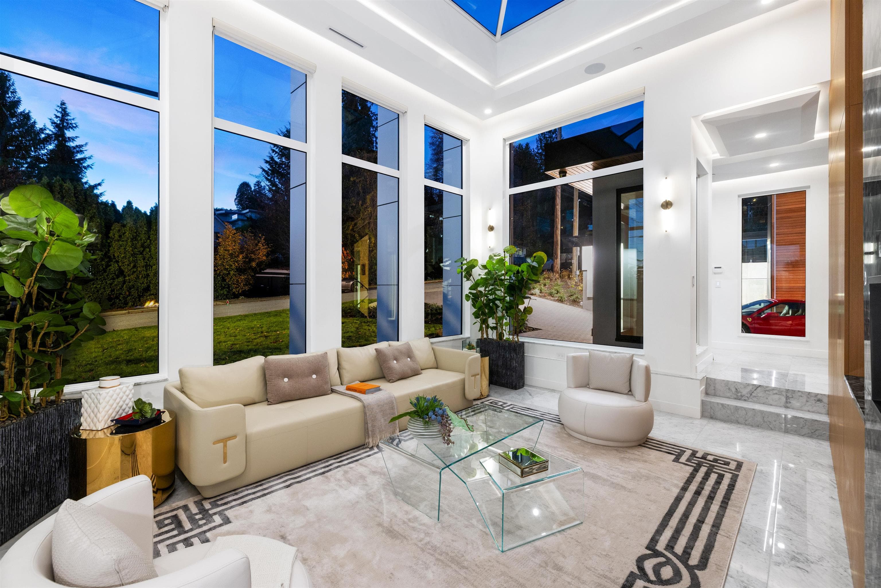 2495 Mathers Avenue, West Vancouver, V7V 2H9 — photo 4