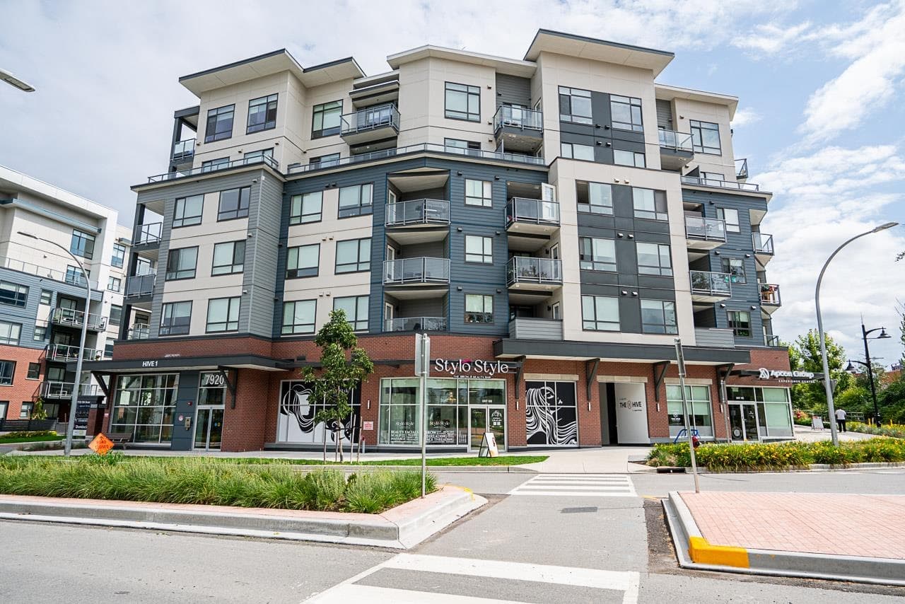 311 - 7920 206 Street, Langley, V2Y 3X1 — photo 1