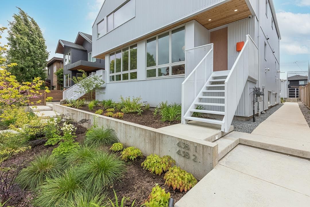 438 E 37th Avenue, Vancouver, V5W 1E9 — photo 2